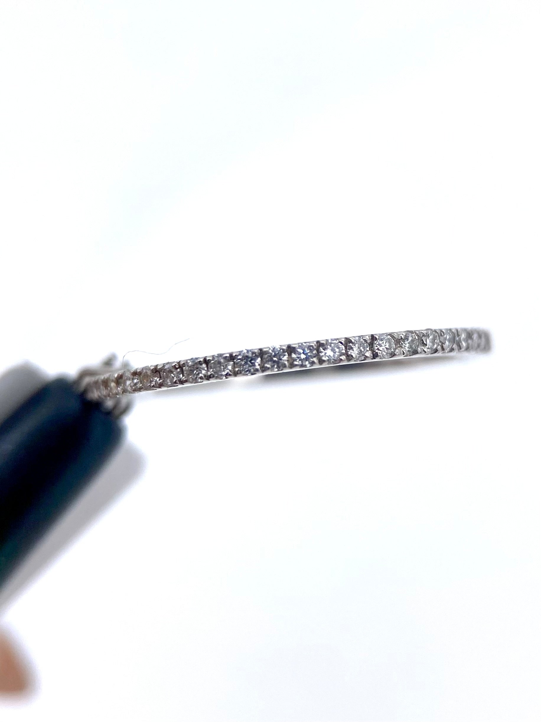 Churumbela Redonda 0.16ct Oro 14k Blanco.            OF2340