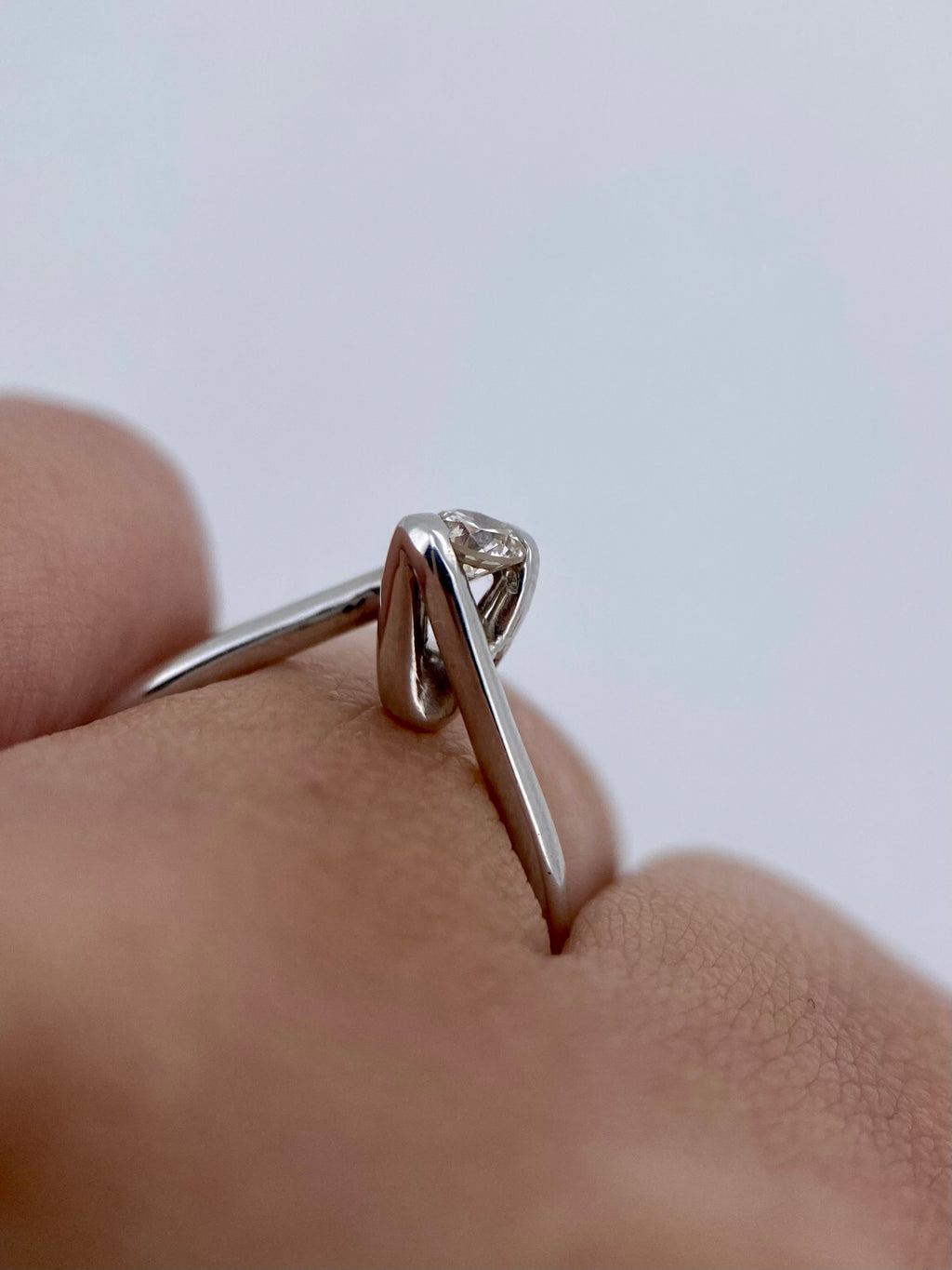 Oro Blanco 14k Redondo 0.15ct de Diamante Natural                                                  Anillo Compromiso OF2027