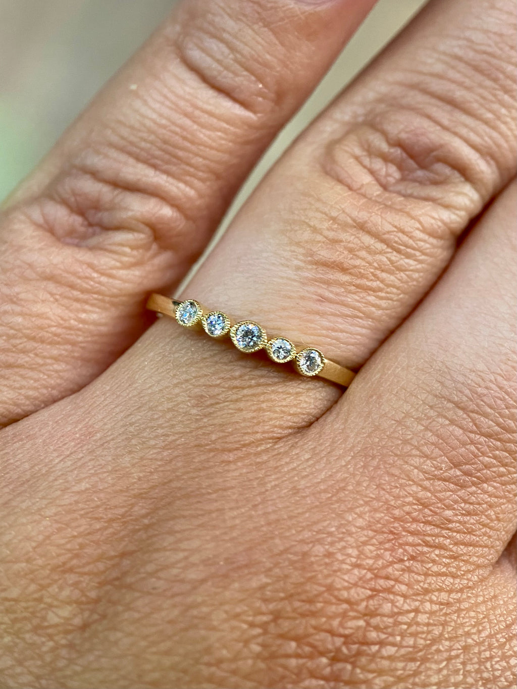 Churumbela Redonda 0.20ct Oro 14k Amarillo.            OF2346