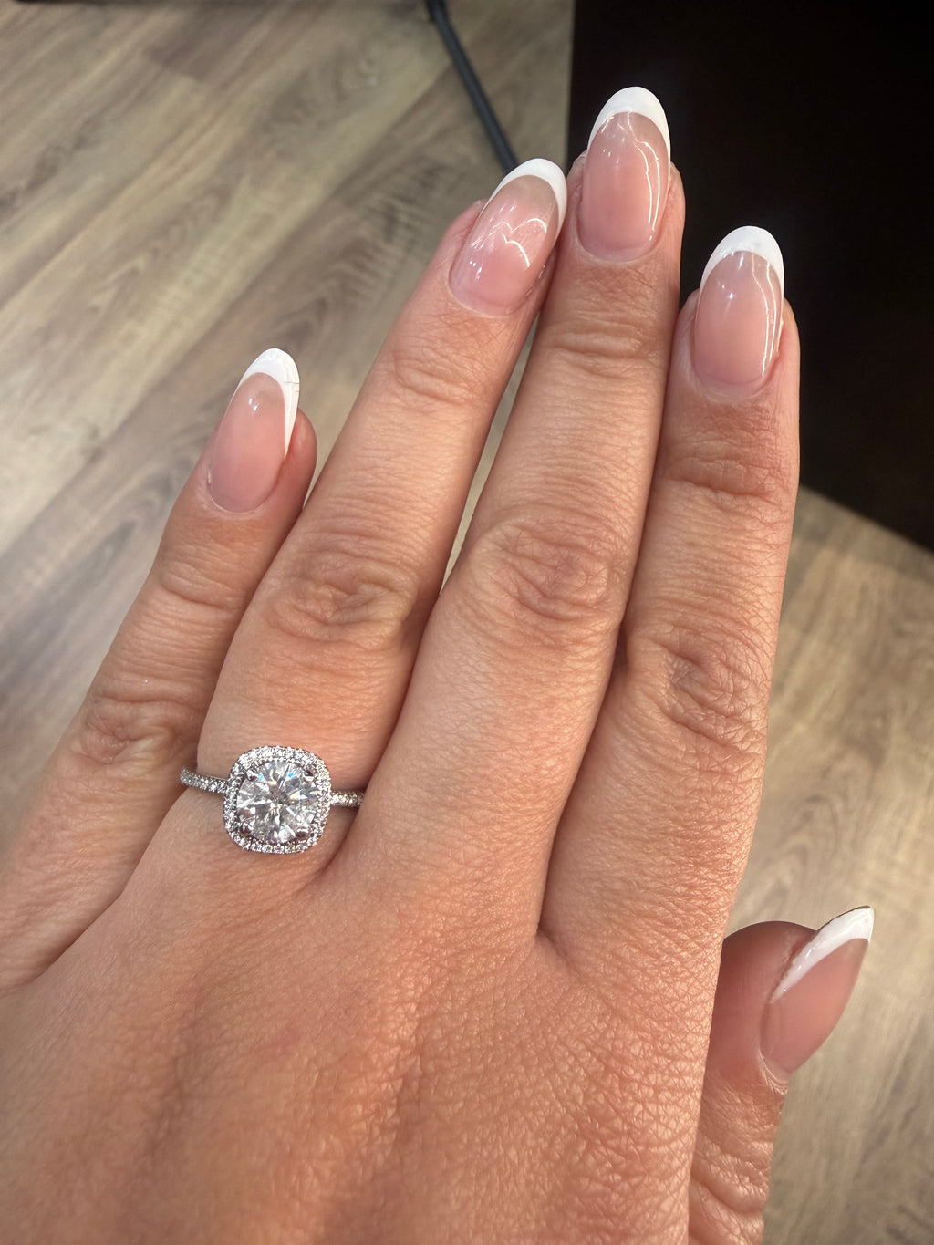 Oro Blanco 14k Redondo 1.01ct de Diamantes Naturales                            Anillo Compromiso OF2296