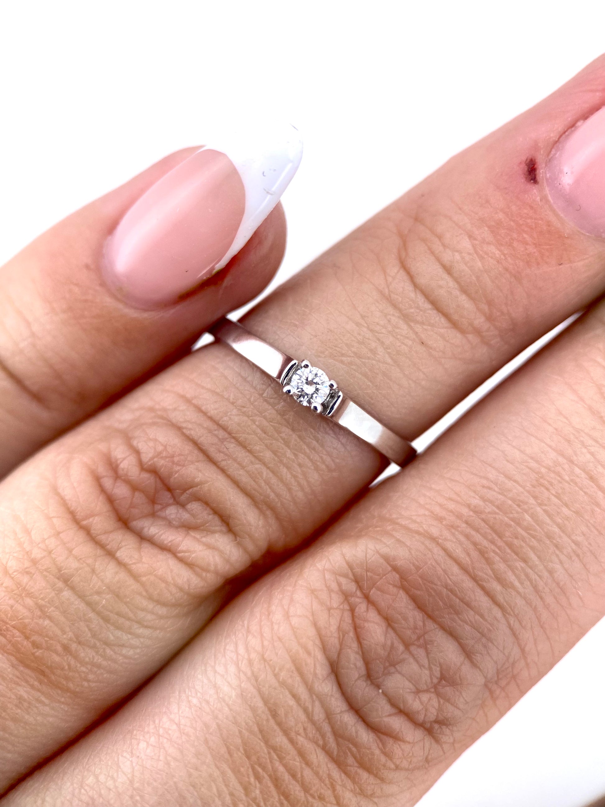 Oro Blanco 14k Princess 0.08ct de Diamante Natural                                                  Anillo Compromiso OF2333