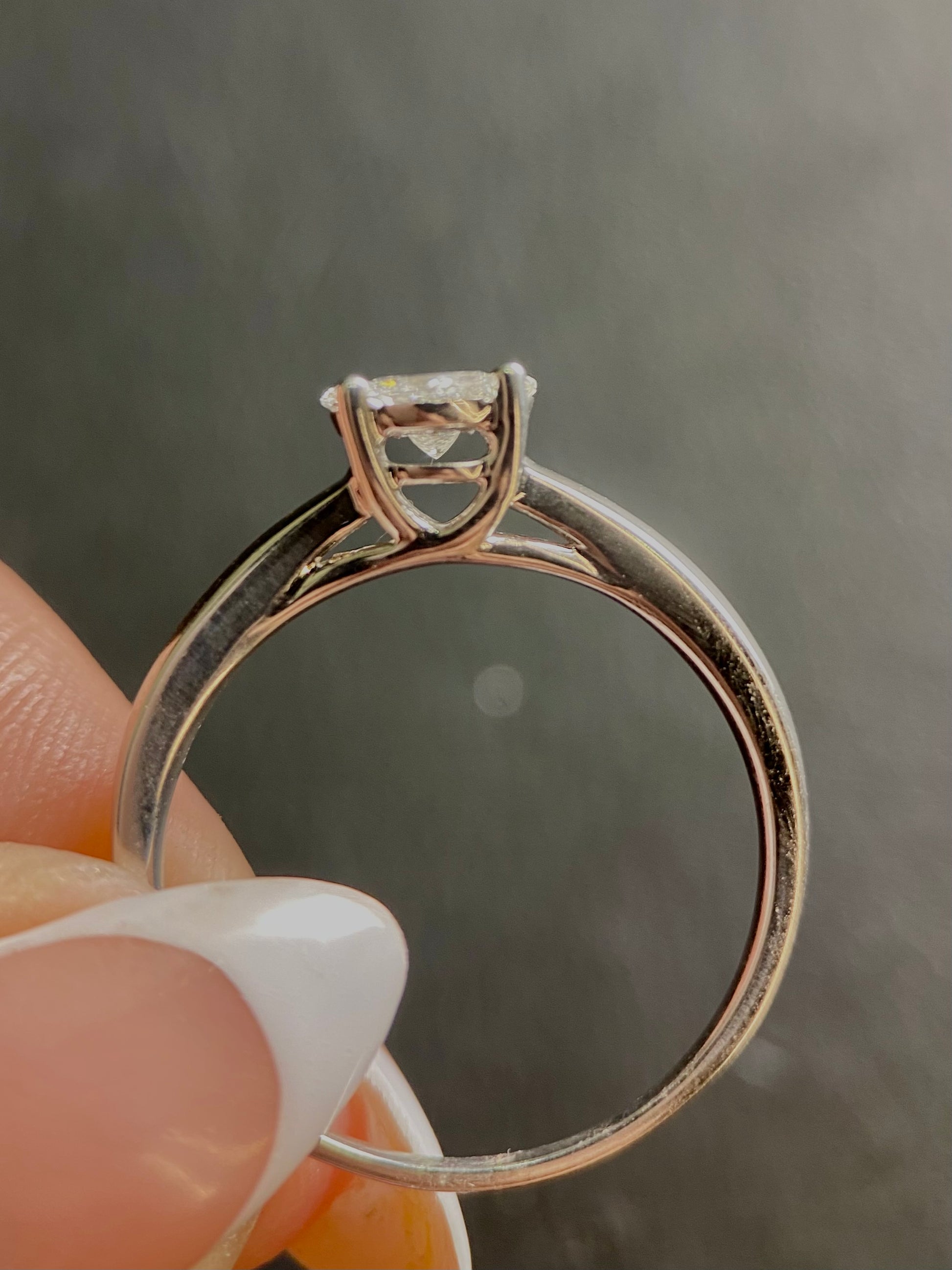 Oro Blanco 14k Redondo 0.25ct de Diamantes Naturales                            Anillo Compromiso OF2331