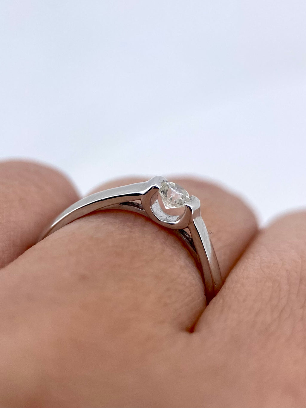 Oro Blanco 14k Redondo 0.17ct de Diamante Natural                                                  Anillo Compromiso OF2004