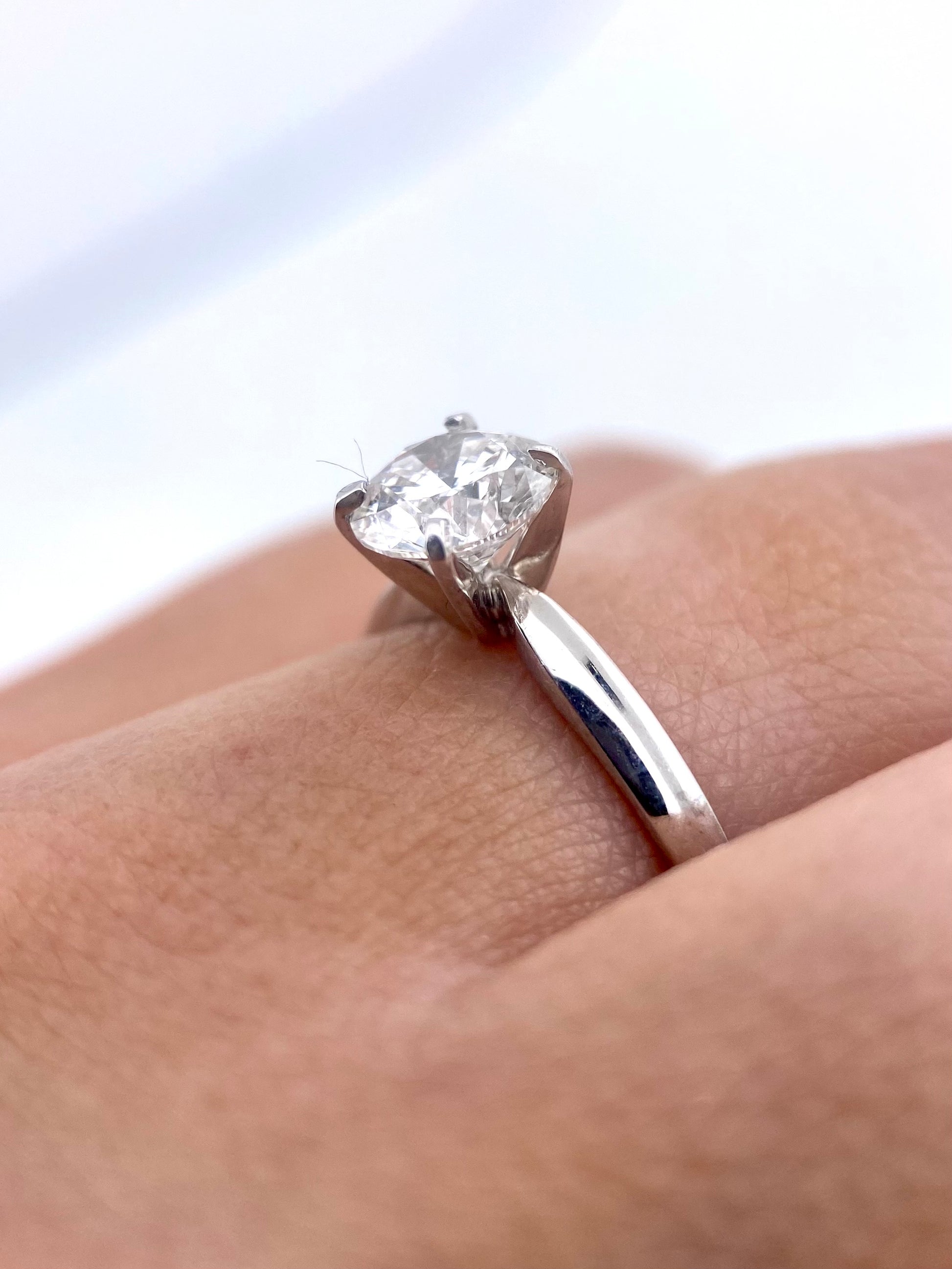 Diamante Laboratorio IGI Redondo 1.00ct Oro 14k Blanco-Anillo de Compromiso