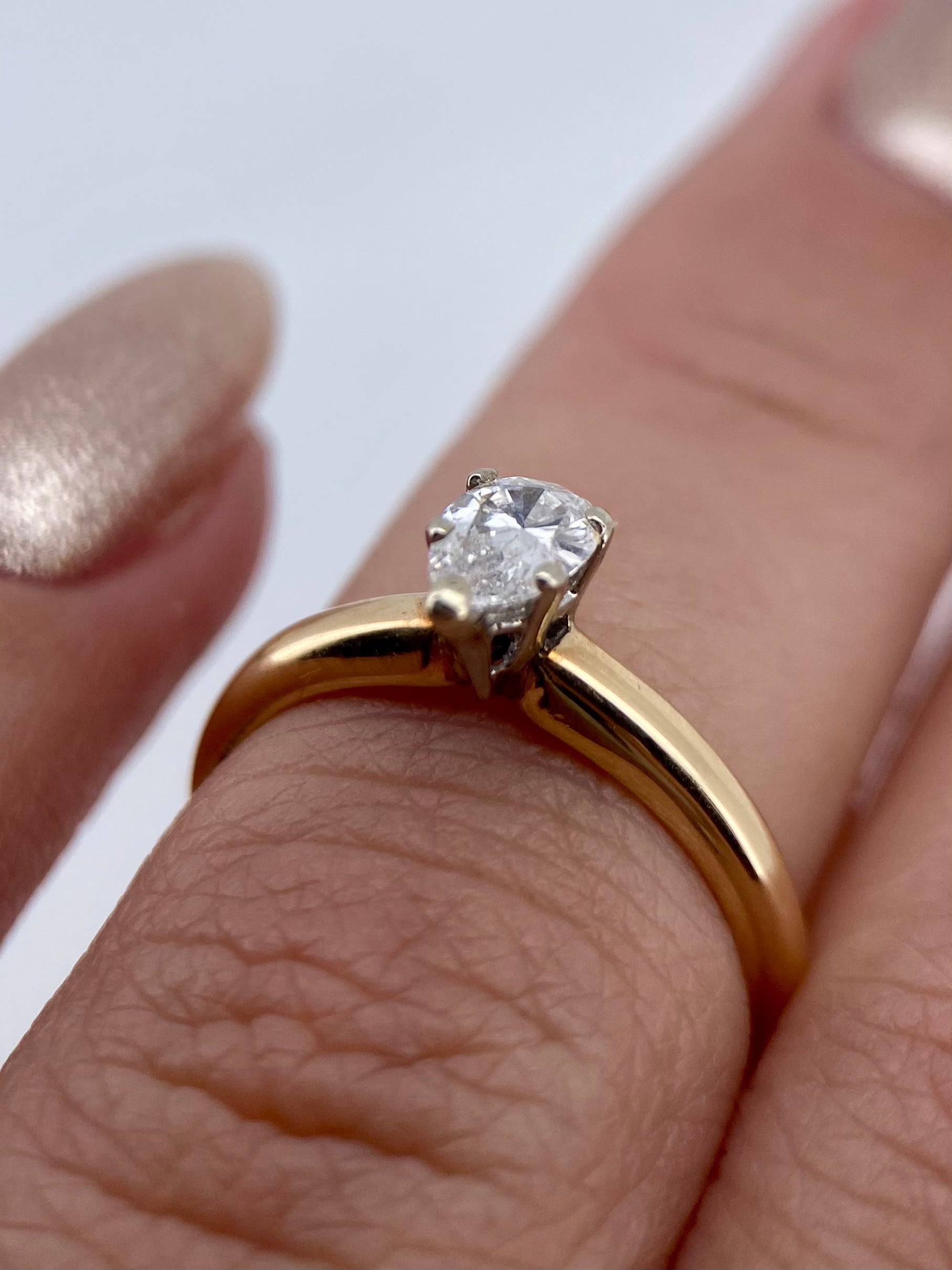 Oro Amarillo 14k Pera 0.45ct de Diamante Natural                              Anillo Compromiso OF1835