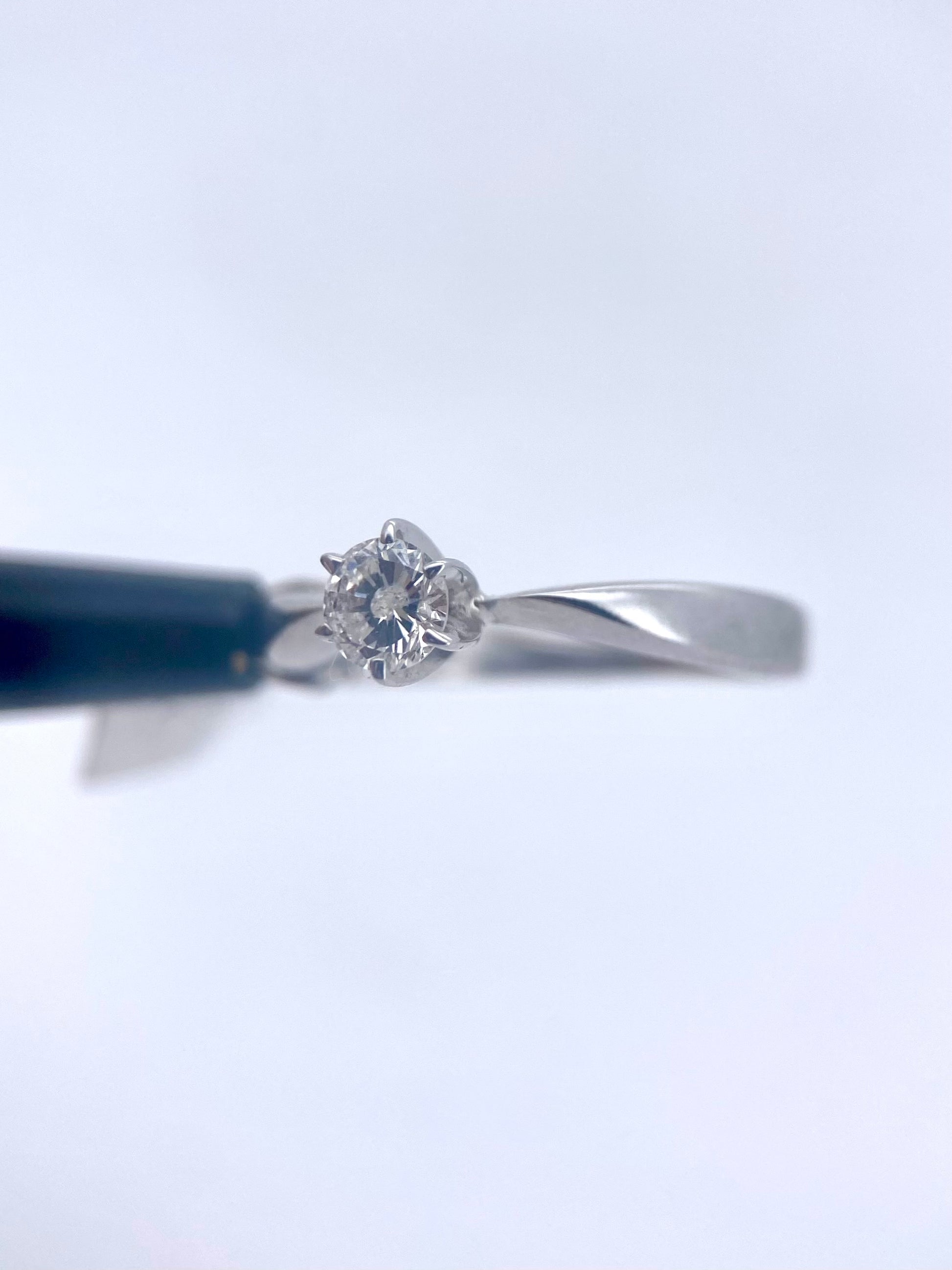 Oro Blanco 14k Redondo 0.40ct de Diamante Natural.                                                  Anillo Compromiso OF2185