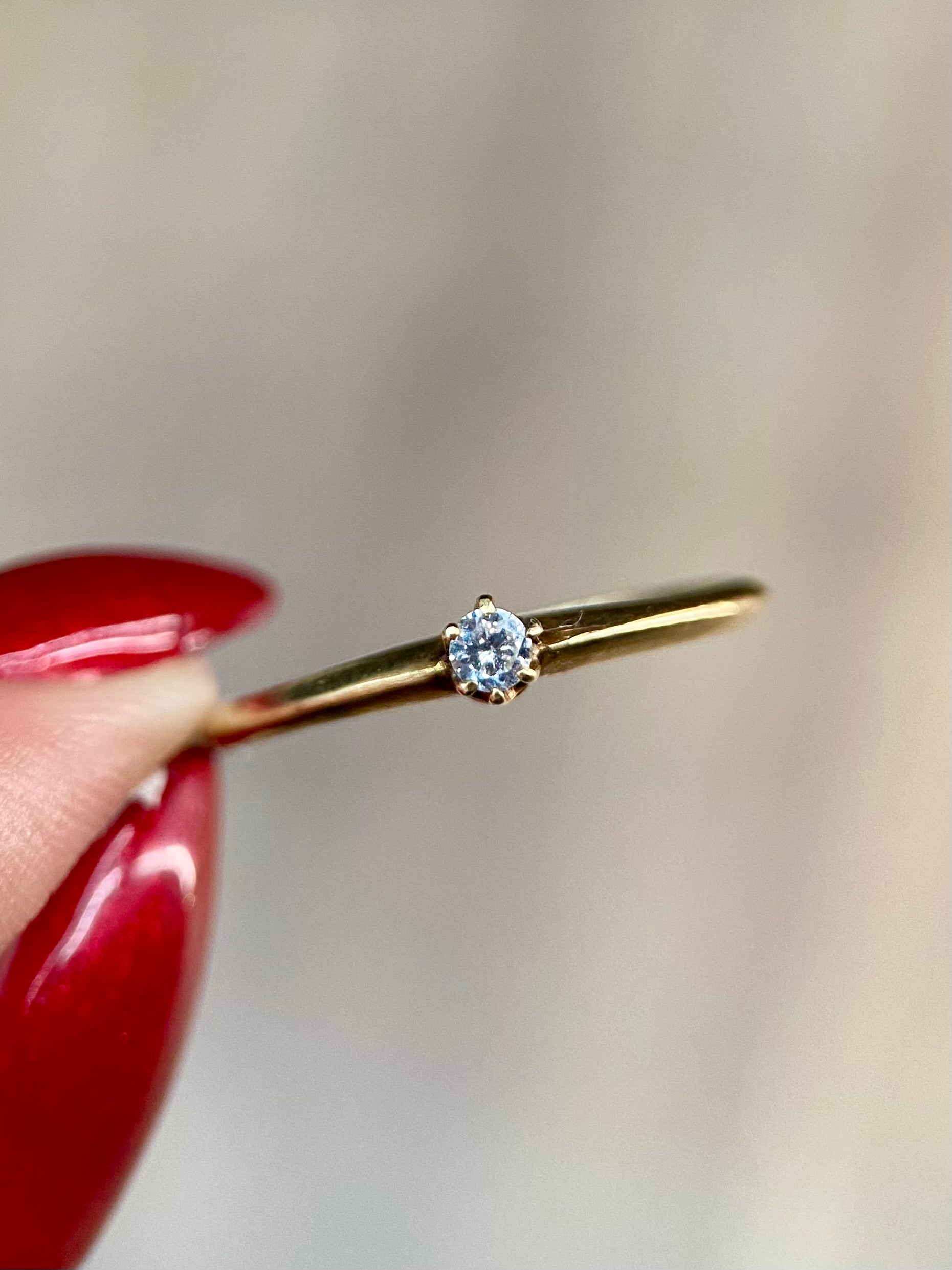 Oro Amarillo 14k Redondo 0.08ct de Diamante Natural                              Anillo Compromiso OF1289