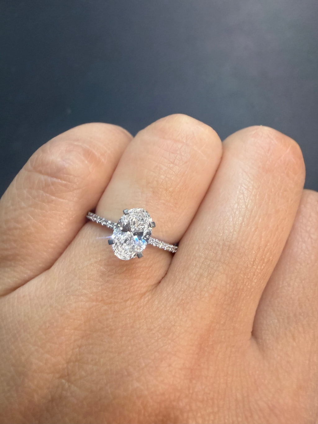 Diamante Laboratorio IGI Oval 1.00ct+0.16ct Oro Blanco-Anillo de Compromiso