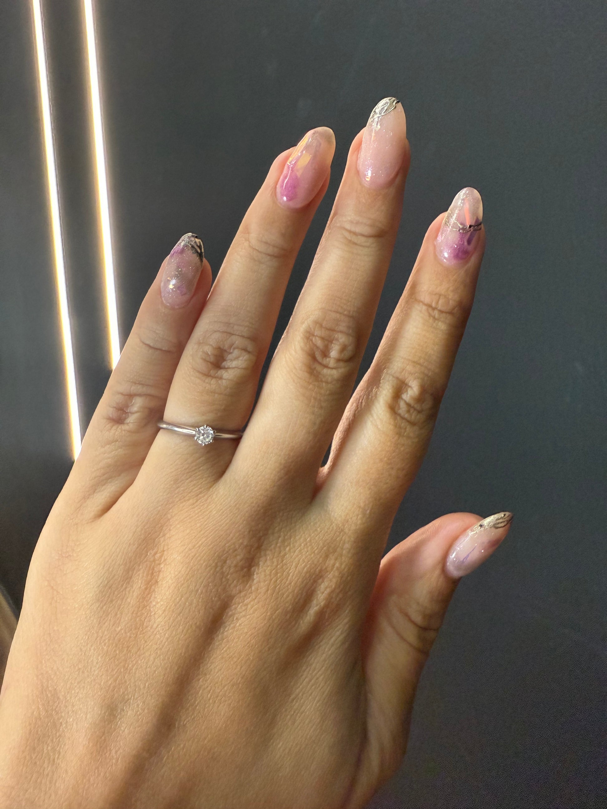 Oro Blanco 14k Redondo 0.15ct de Diamante Natural.                                                  Anillo Compromiso OF2237