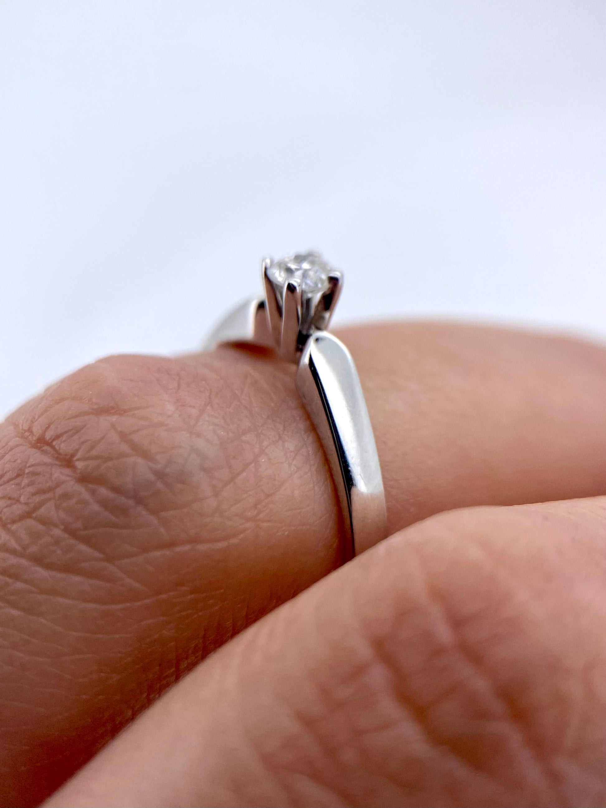 Oro Blanco 14k Redondo 0.24ct de Diamante Natural                                                  Anillo Compromiso OF1341