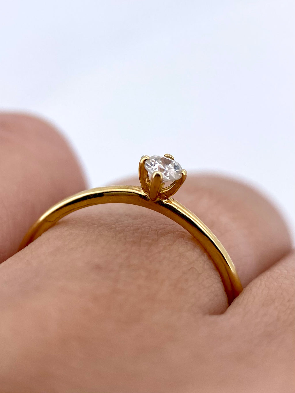 Oro Amarillo 14k Redondo 0.13ct de Diamante Natural                              Anillo Compromiso OF1748