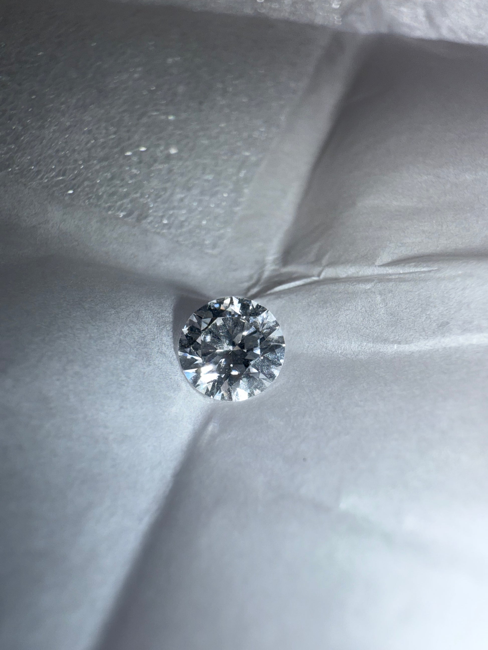 Redondo 0.54ct Diamante GIA