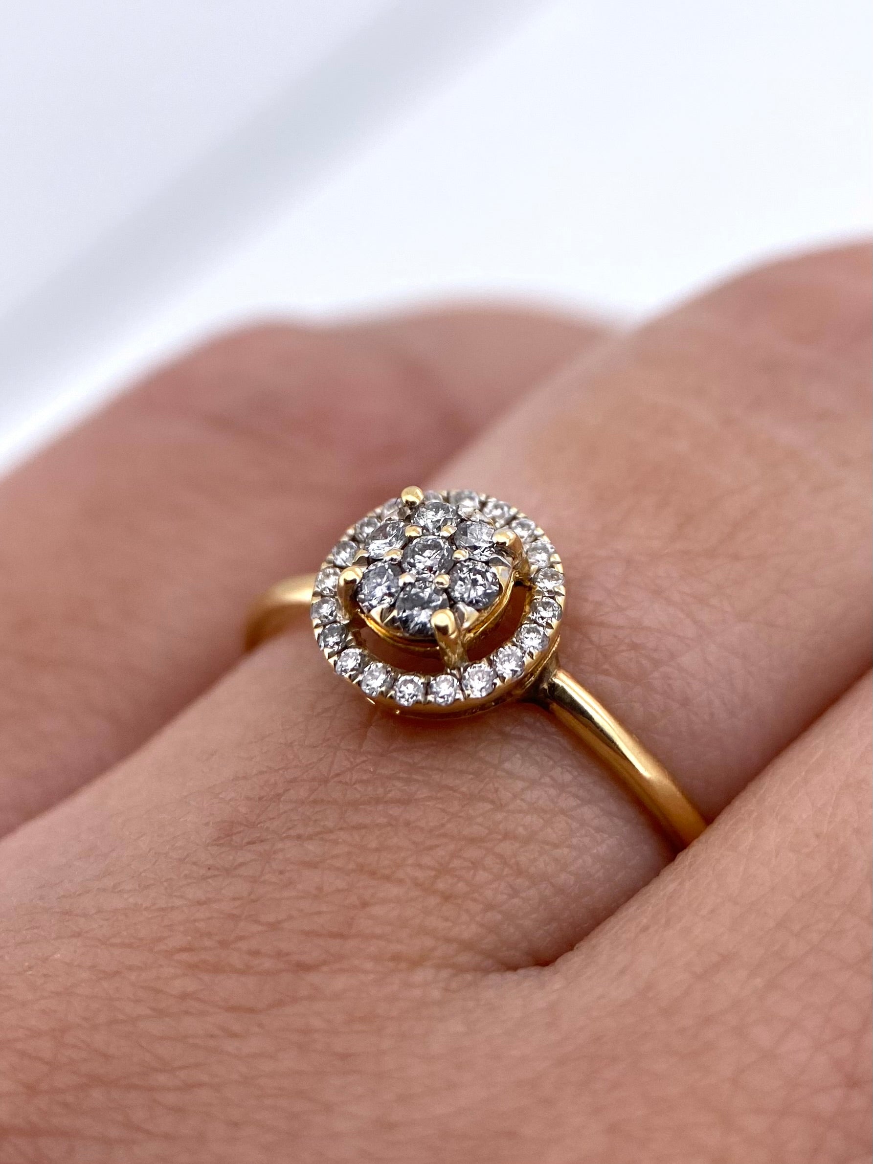 Oro Amarillo 14k Redondo 0.31ct de Diamantes Naturales                            Anillo Compromiso OF1854