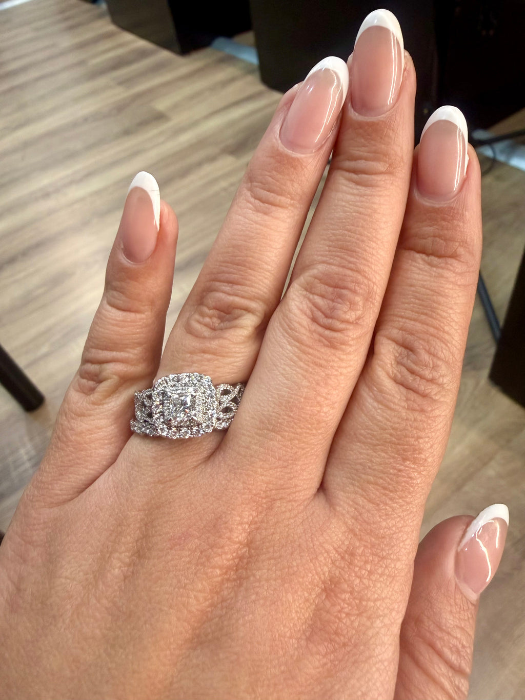 Oro Blanco 14k Princes 2.12ct de Diamantes Naturales                            Anillo Compromiso OF2295