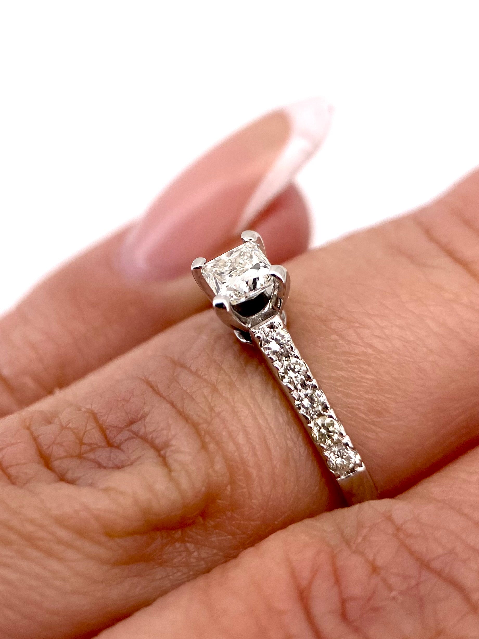 Oro Blanco 14k Princes 0.35ct de Diamante Natural GIA                                        Anillo Compromiso OF2304