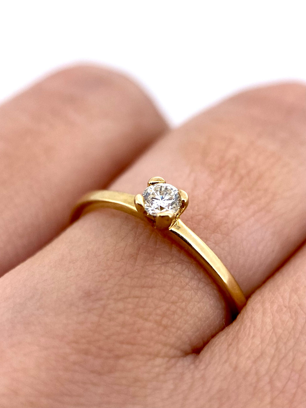 Oro Amarillo 14k Redondo 0.14ct de Diamante Natural                              Anillo Compromiso OF2212