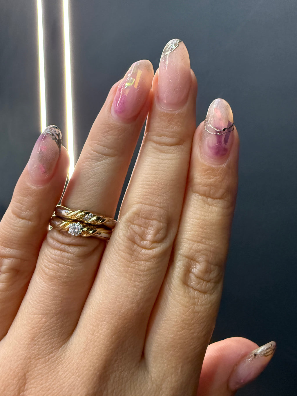 Oro Amarillo 14k Redondo con Alianza 0.13ct + 0.04ct de Diamantes Naturales                            Anillo Compromiso OF1610