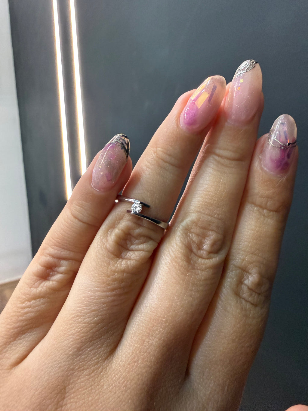 Oro Blanco 14k Redondo 0.10ct de Diamante Natural                                                   Anillo Compromiso OF1251