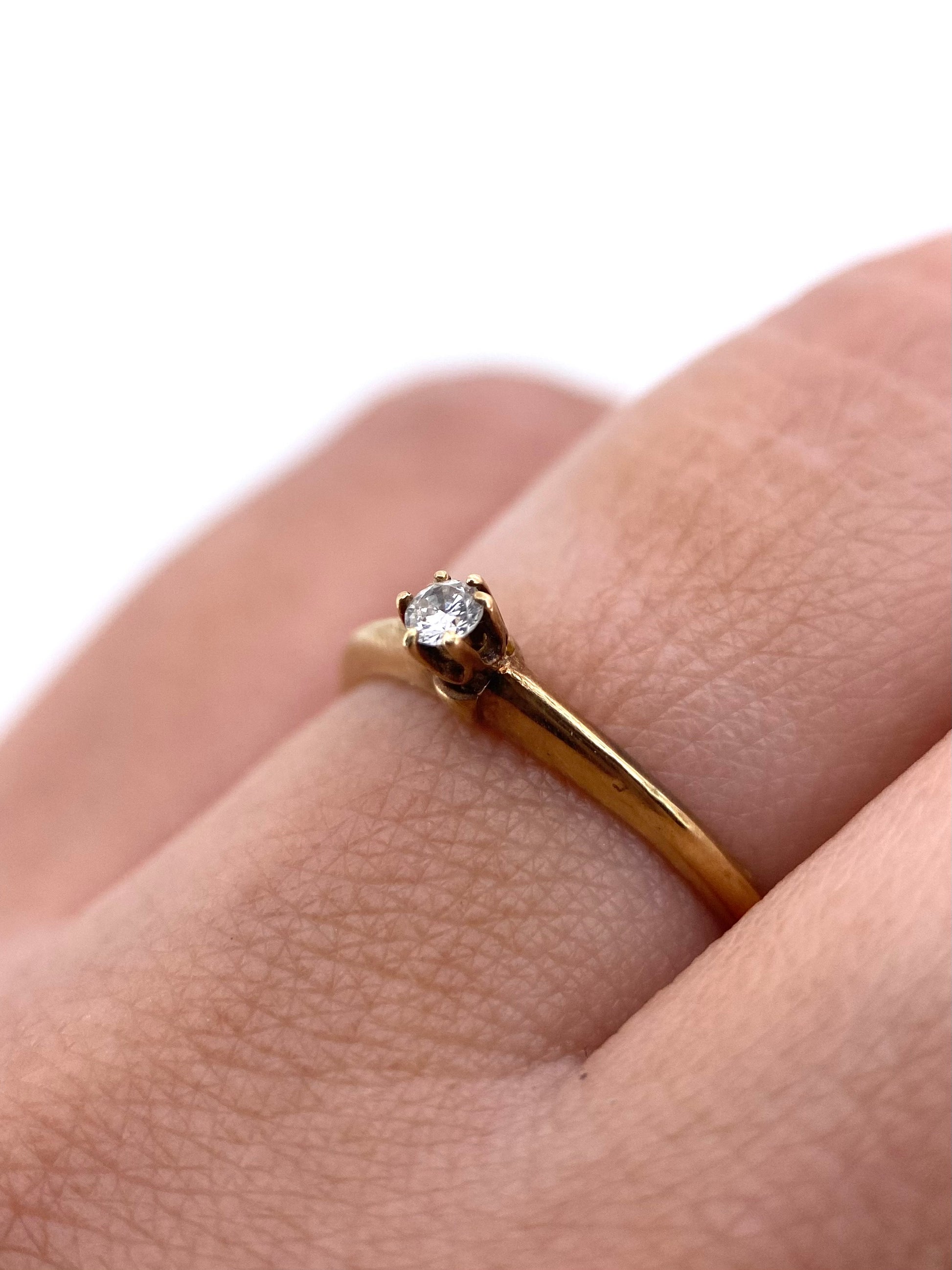 Oro Amarillo 14k Redondo 0.08ct de Diamante Natural                              Anillo Compromiso OF1289