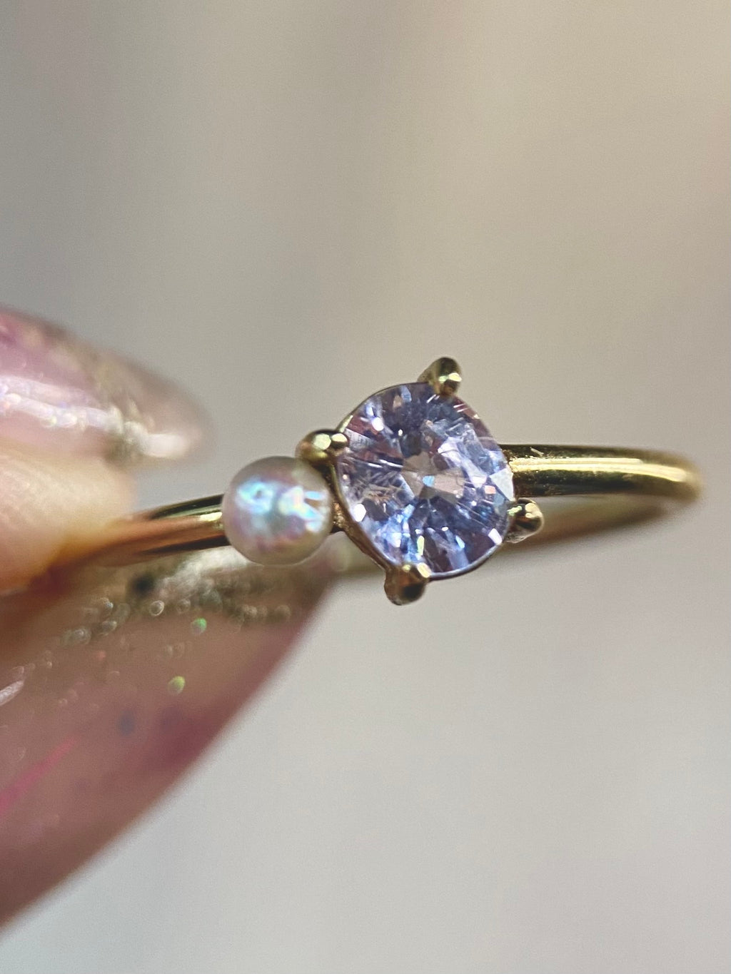 Oro Amarillo 14k Oval 0.56 de Zafiro Natural                         Anillo Compromiso OF2035