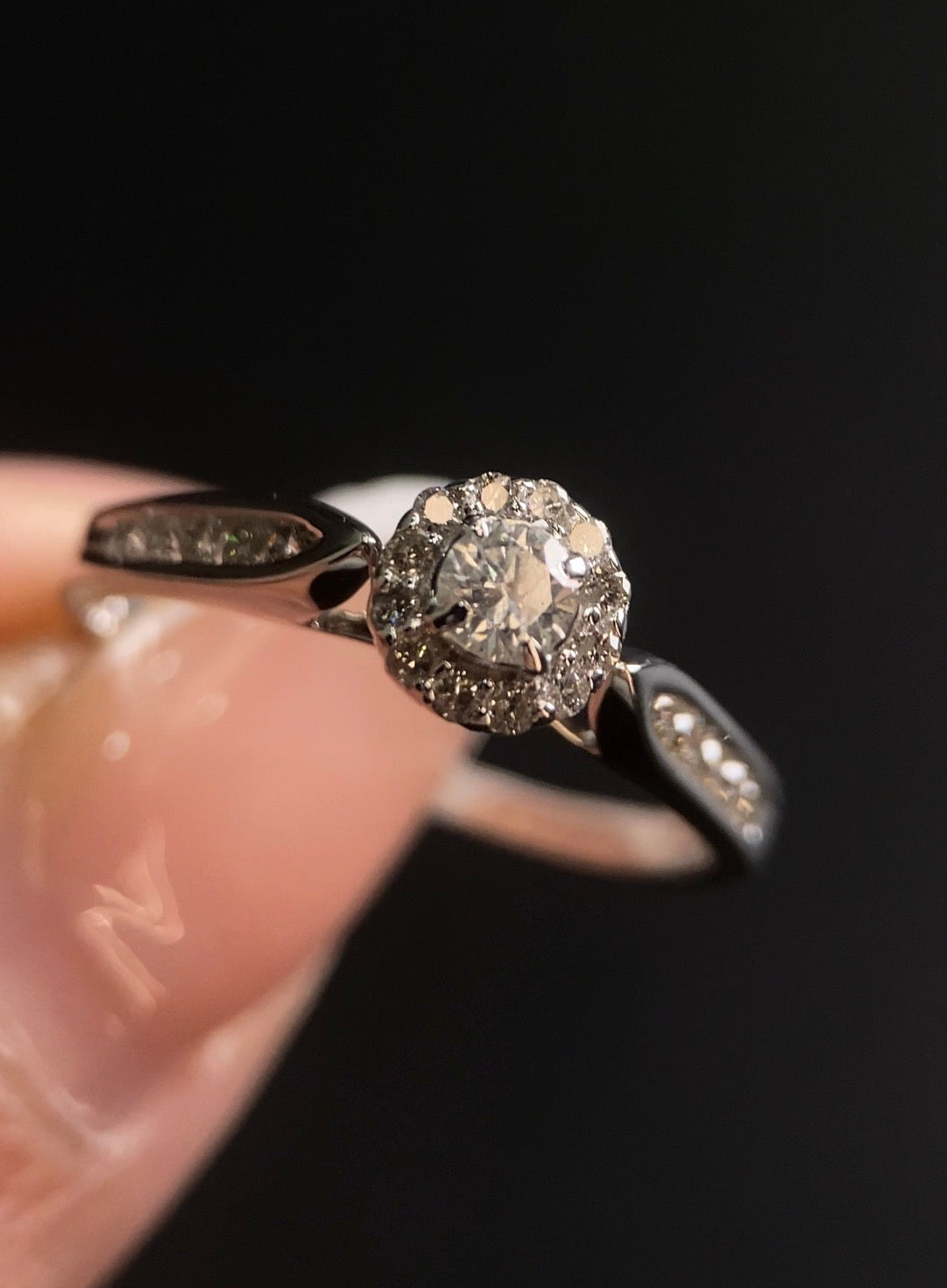Oro Blanco 14k Redondo 0.25 + 0.15L de Diamantes Naturales                            Anillo de compromiso OF2325