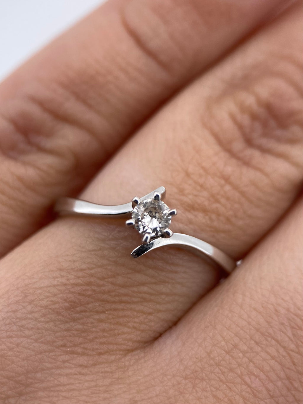 Oro Blanco 14k Redondo 0.19ct de Diamante Natural                                                  Anillo Compromiso OF1947