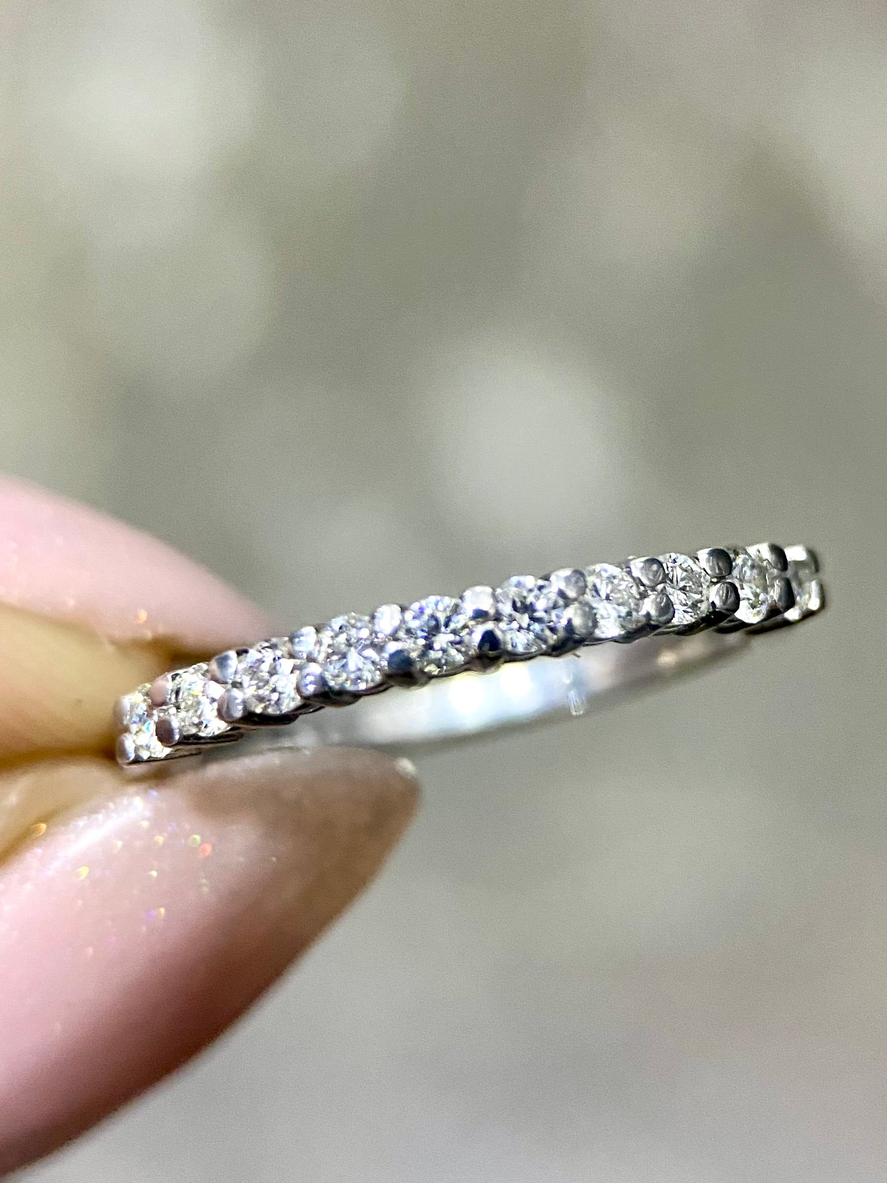 Churumbela Diamantes 0.33ct Oro 14k Blanco.            OF2380