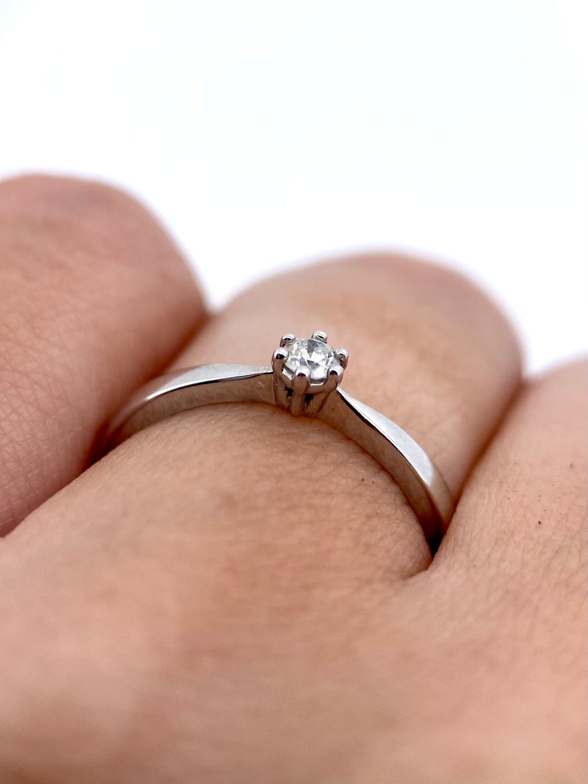 Oro Blanco 14k Redondo 0.10ct de Diamante Natural                                                  Anillo Compromiso OF1963