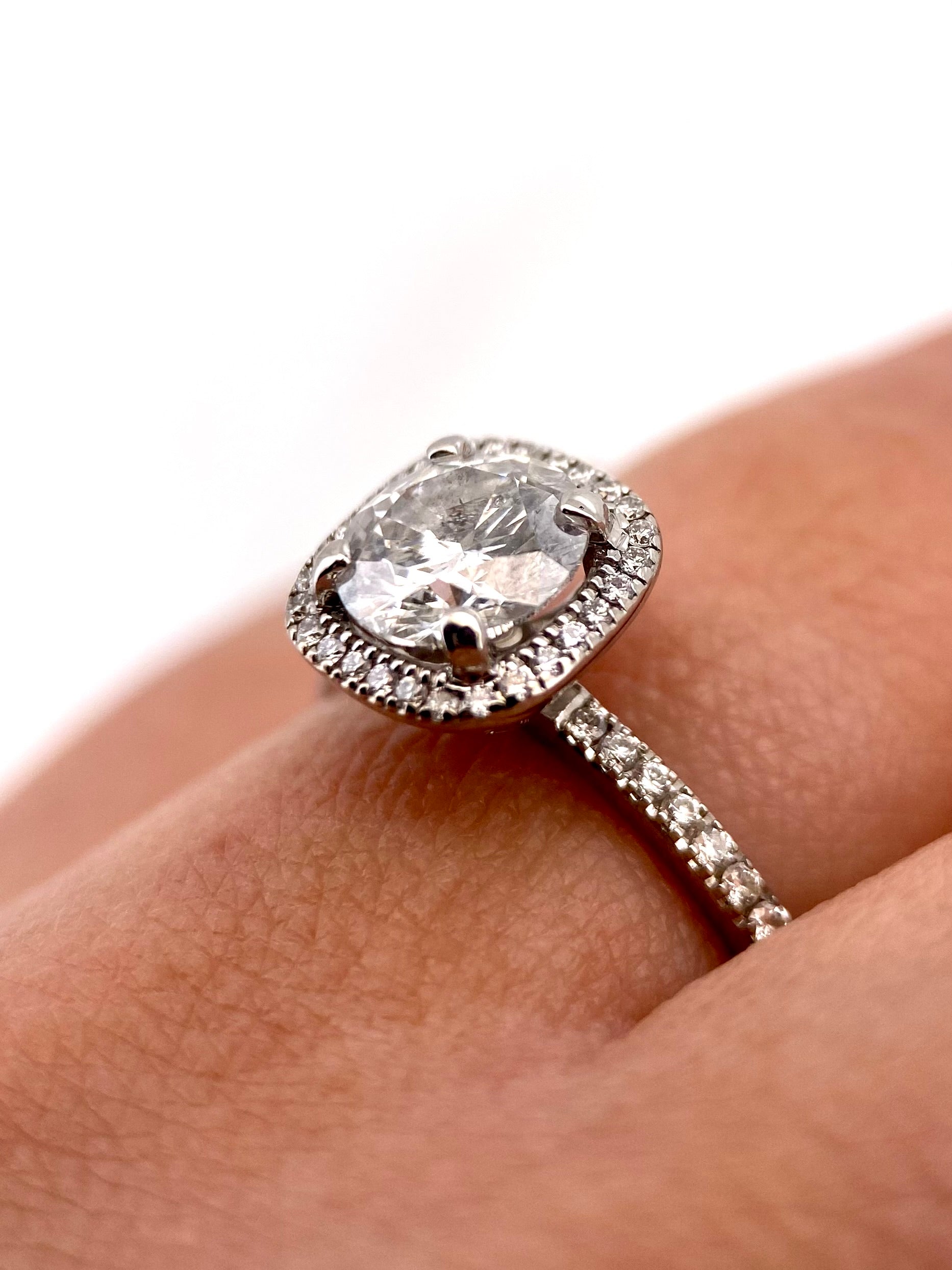 Oro Blanco 14k Redondo 1.01ct de Diamantes Naturales                            Anillo Compromiso OF2296