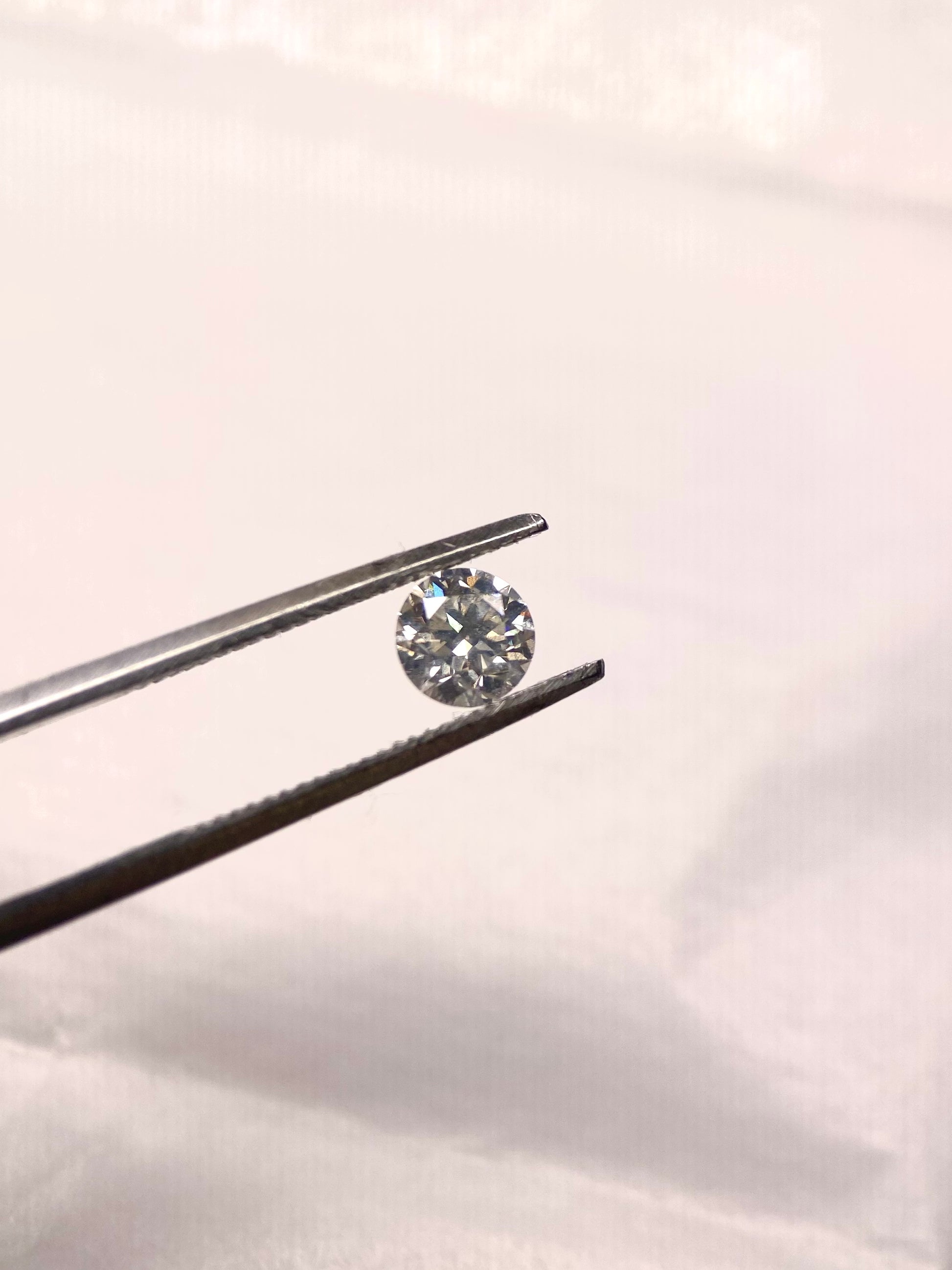 Redondo 0.70ct Diamante GIA