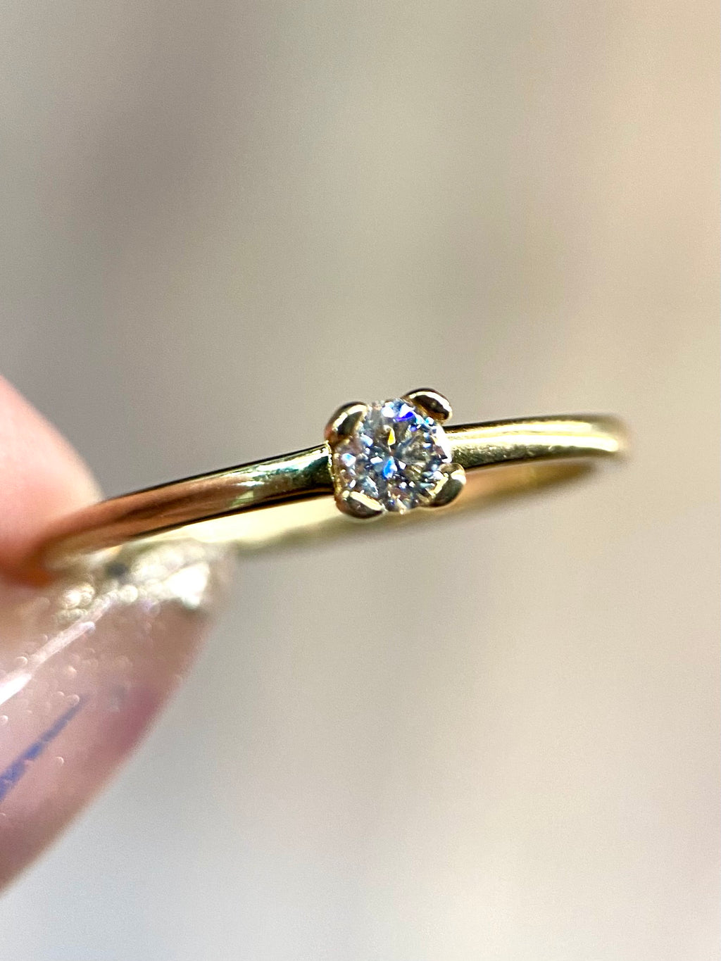 Oro Amarillo 14k Redondo 0.14ct de Diamante Natural                              Anillo Compromiso OF2212