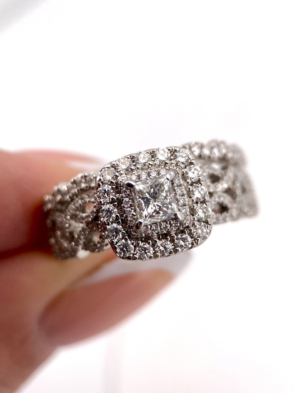 Oro Blanco 14k Princes 2.12ct de Diamantes Naturales                            Anillo Compromiso OF2295