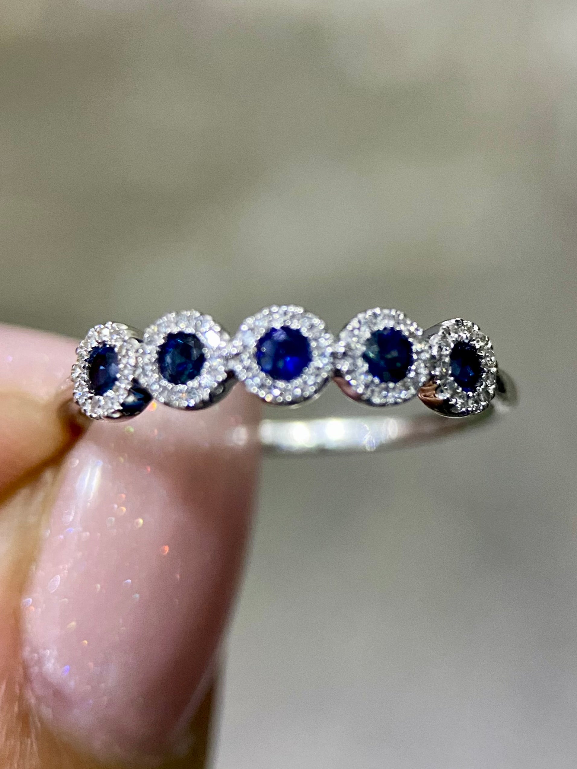 Churumbela Zafiros y Diamantes 0.75ct Oro 14k Blanco.            OF2367