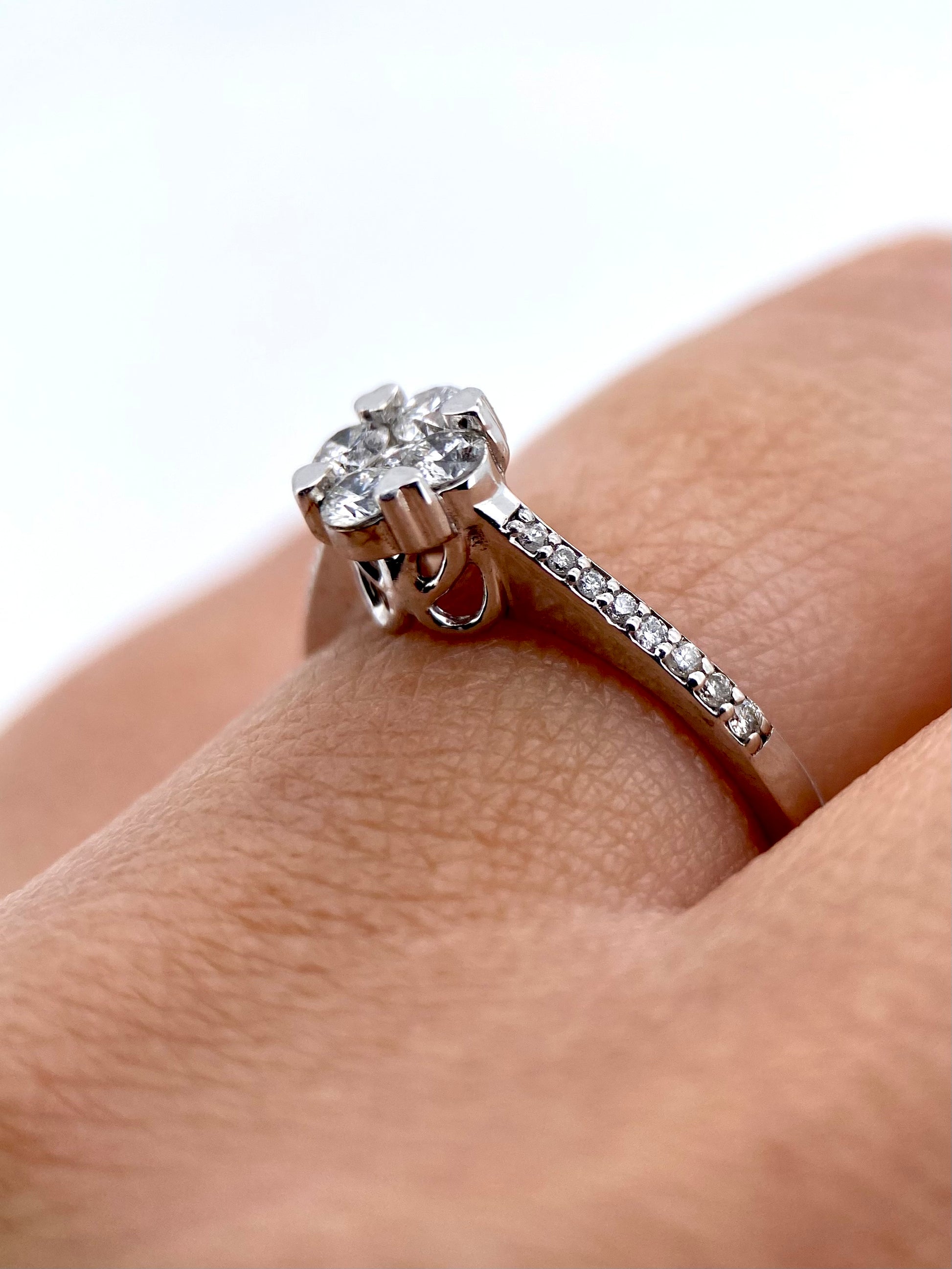 Oro Blanco 14k Redondo 0.41ct de Diamante                                                   Anillo Compromiso OF1870