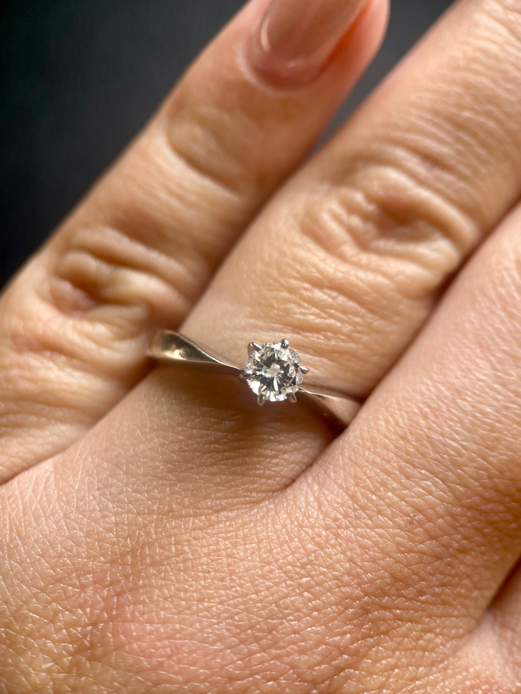 Oro Blanco 14k Redondo 0.40ct de Diamante Natural.                                                  Anillo Compromiso OF2185