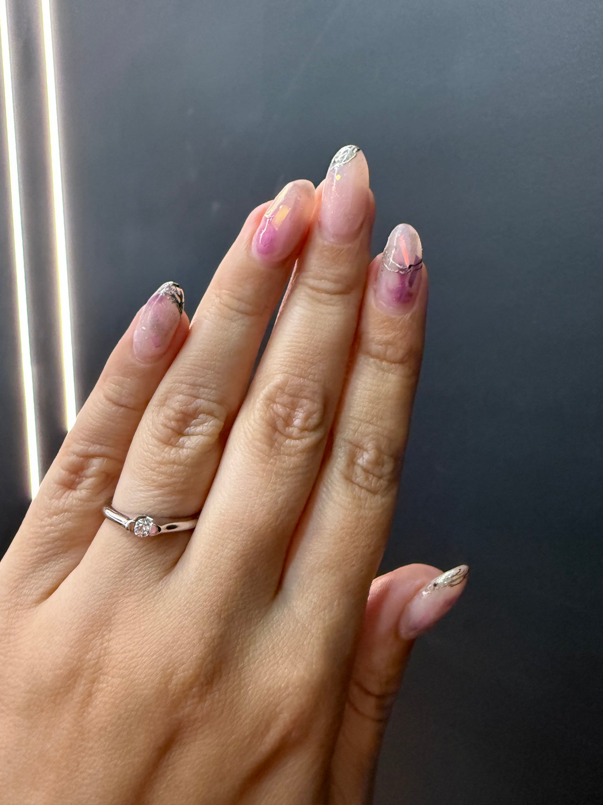 Oro Blanco 14k Redondo 0.10ct  de Diamantes Naturales                            Anillo Compromiso OF1876