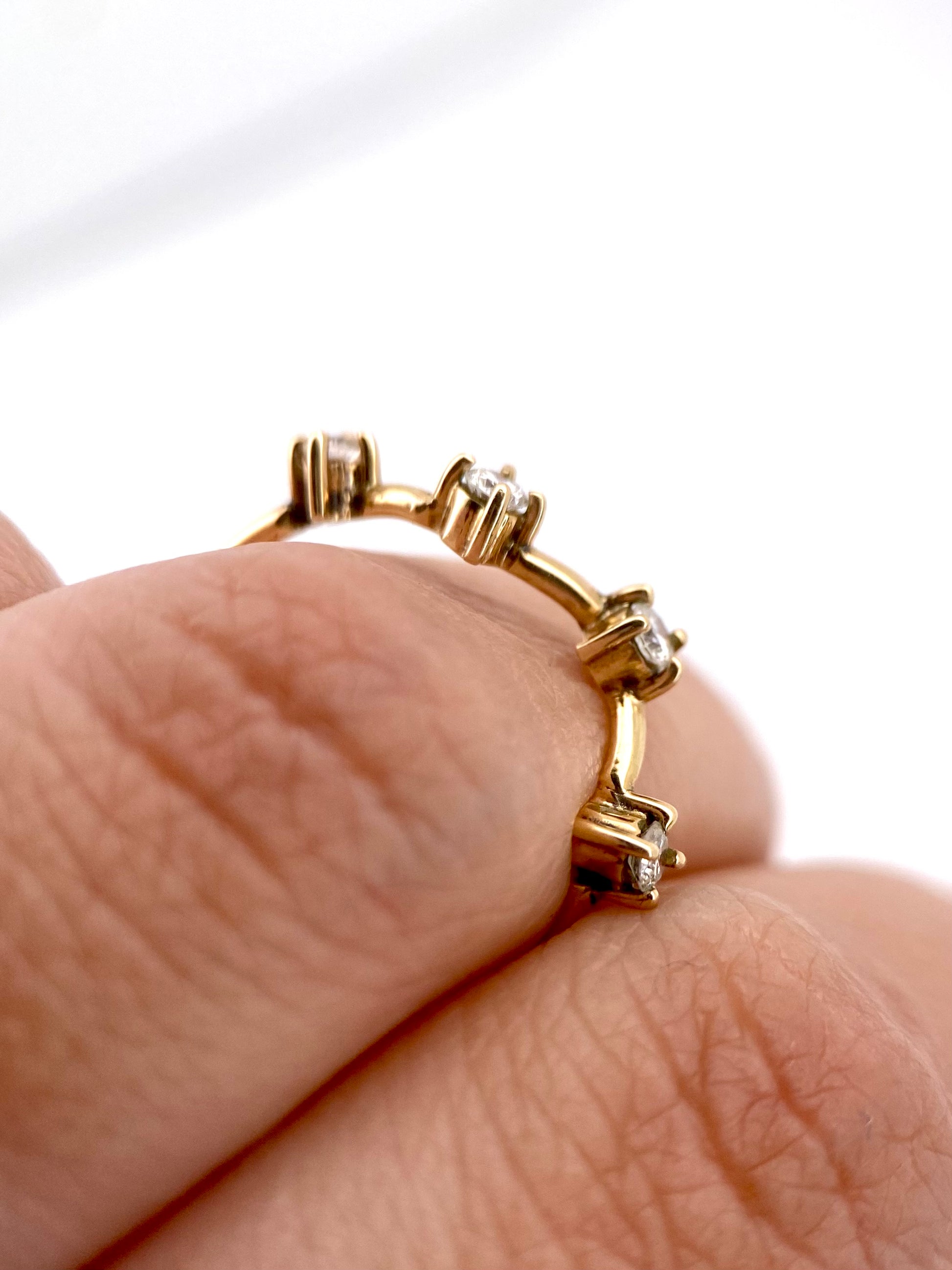 Churumbela con Diamantes Naturales Redondos 0.20ct Oro 14k Amarillo.            OF1478