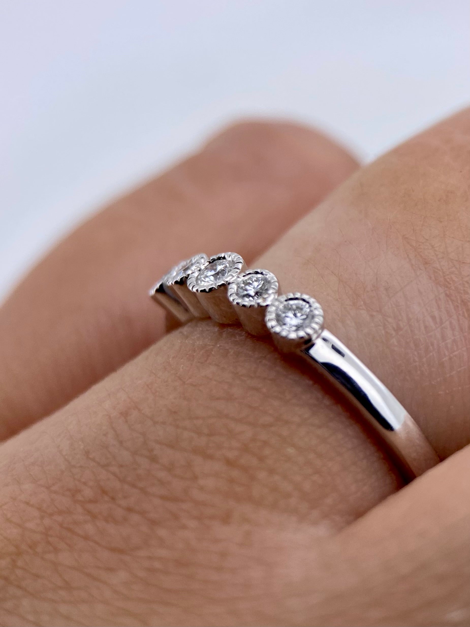 Churumbela 0.20ct Oro 14k Blanco.            OF2358