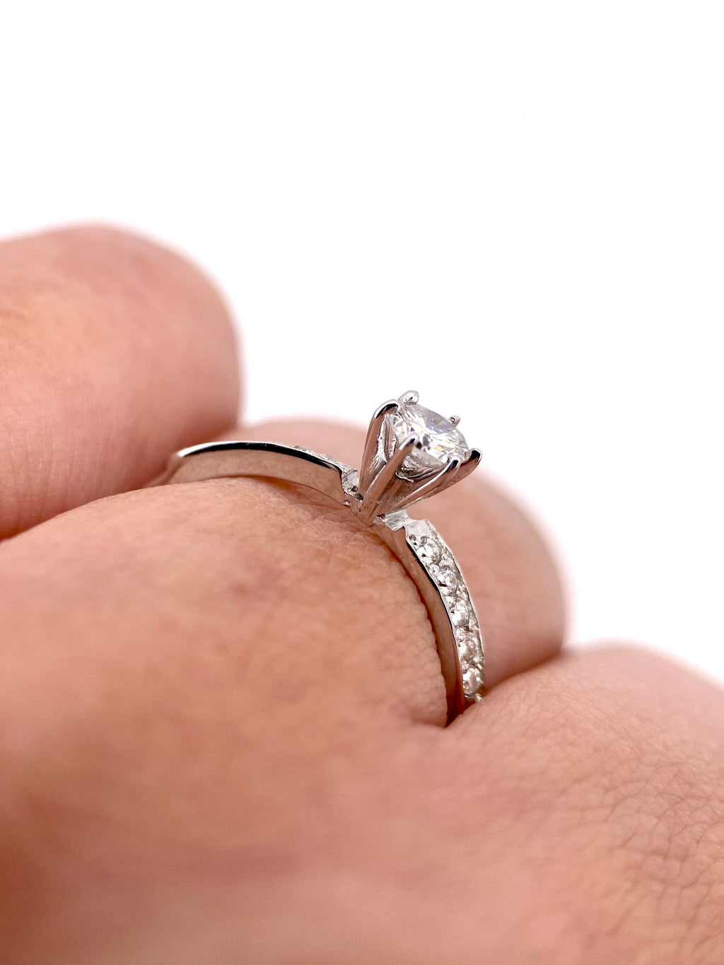 Oro Blanco 14k Redondo 0.20ct + 0.10ct Lde Diamantes Naturales                            Anillo Compromiso OF2307