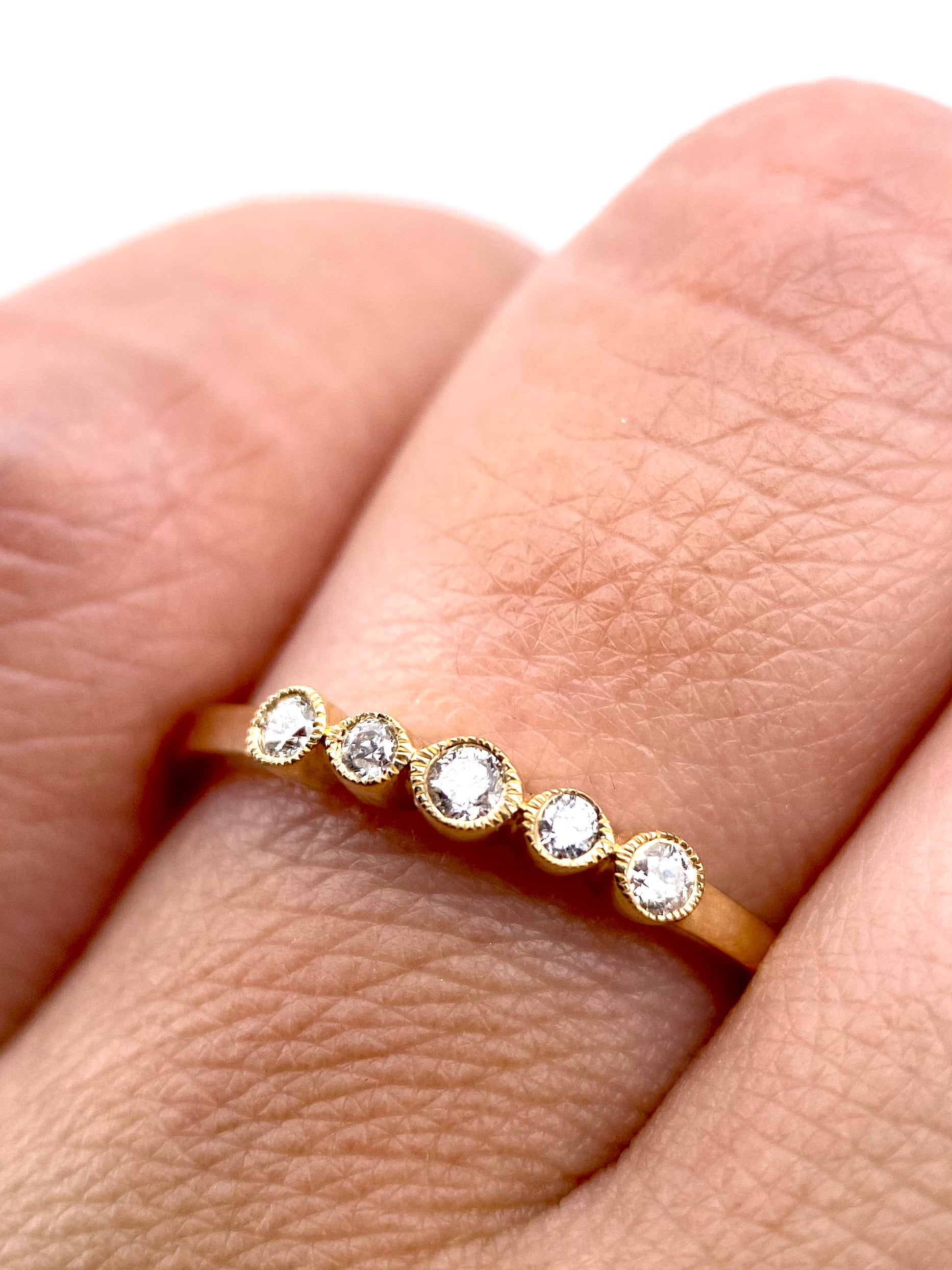 Churumbela Redonda 0.20ct Oro 14k Amarillo.            OF2346