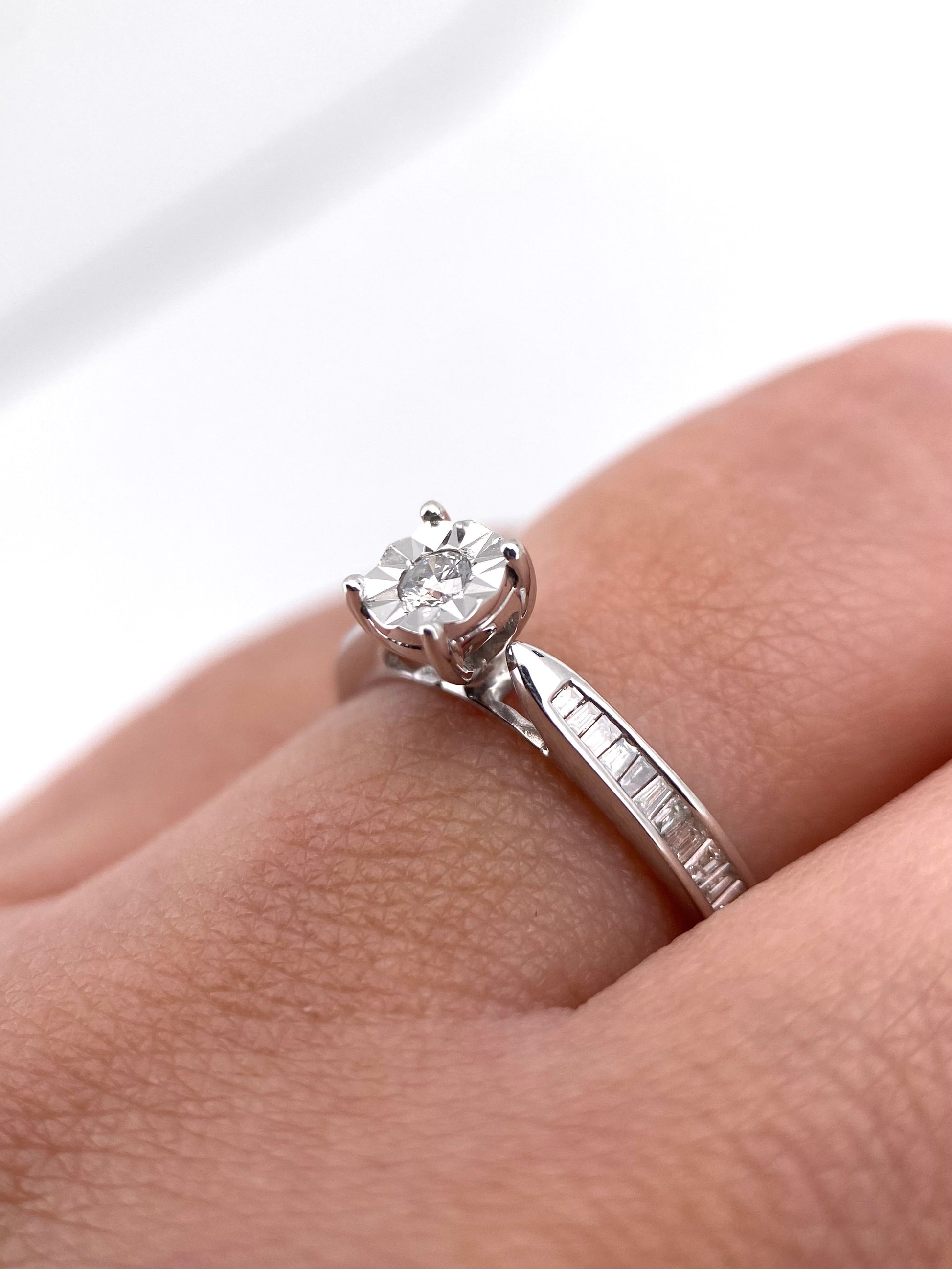 Oro Blanco 14k Redondo 0.25ct de Diamantes Naturales                            Anillo Compromiso OF2310