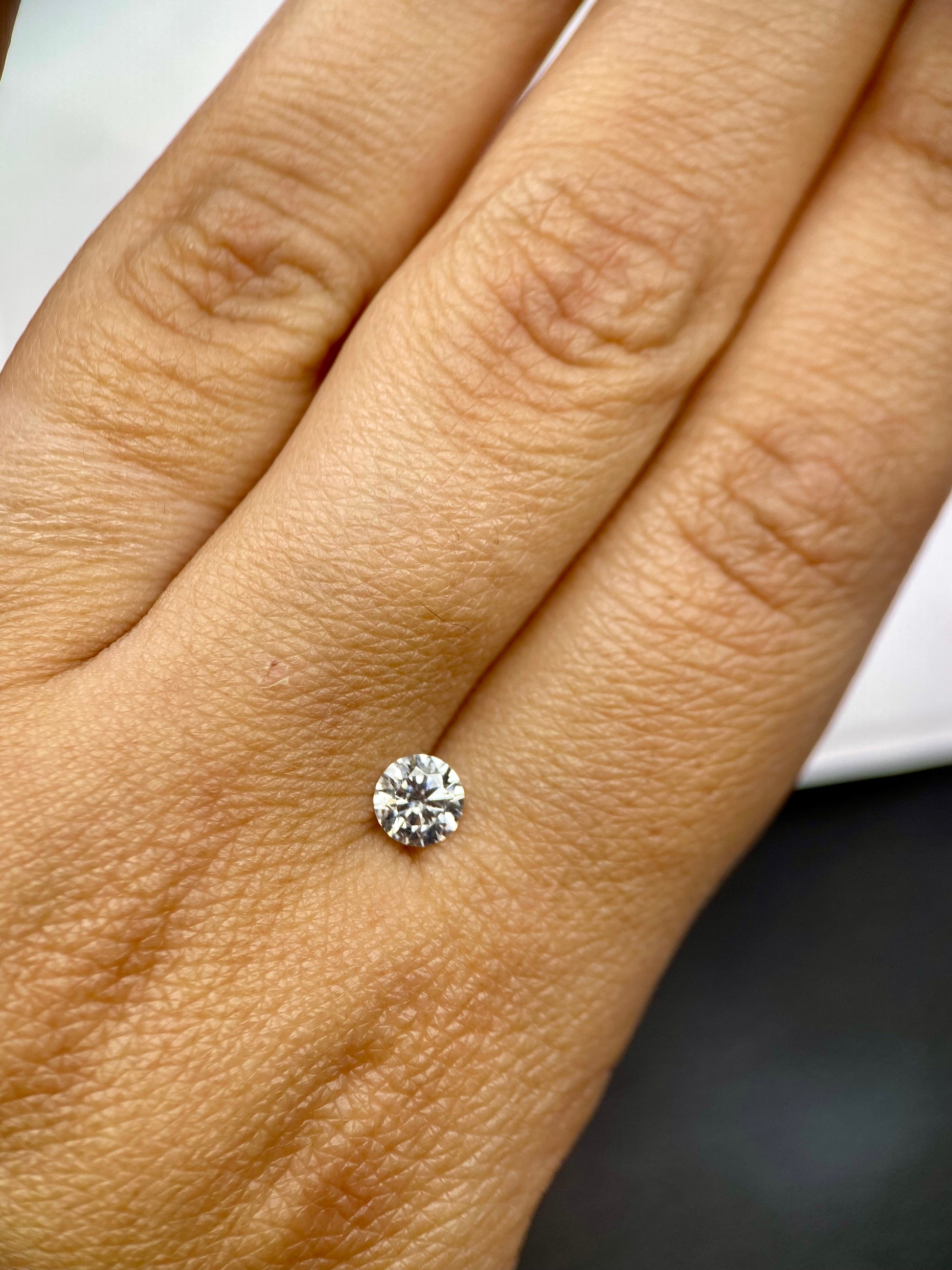 Redondo 0.54ct Diamante GIA