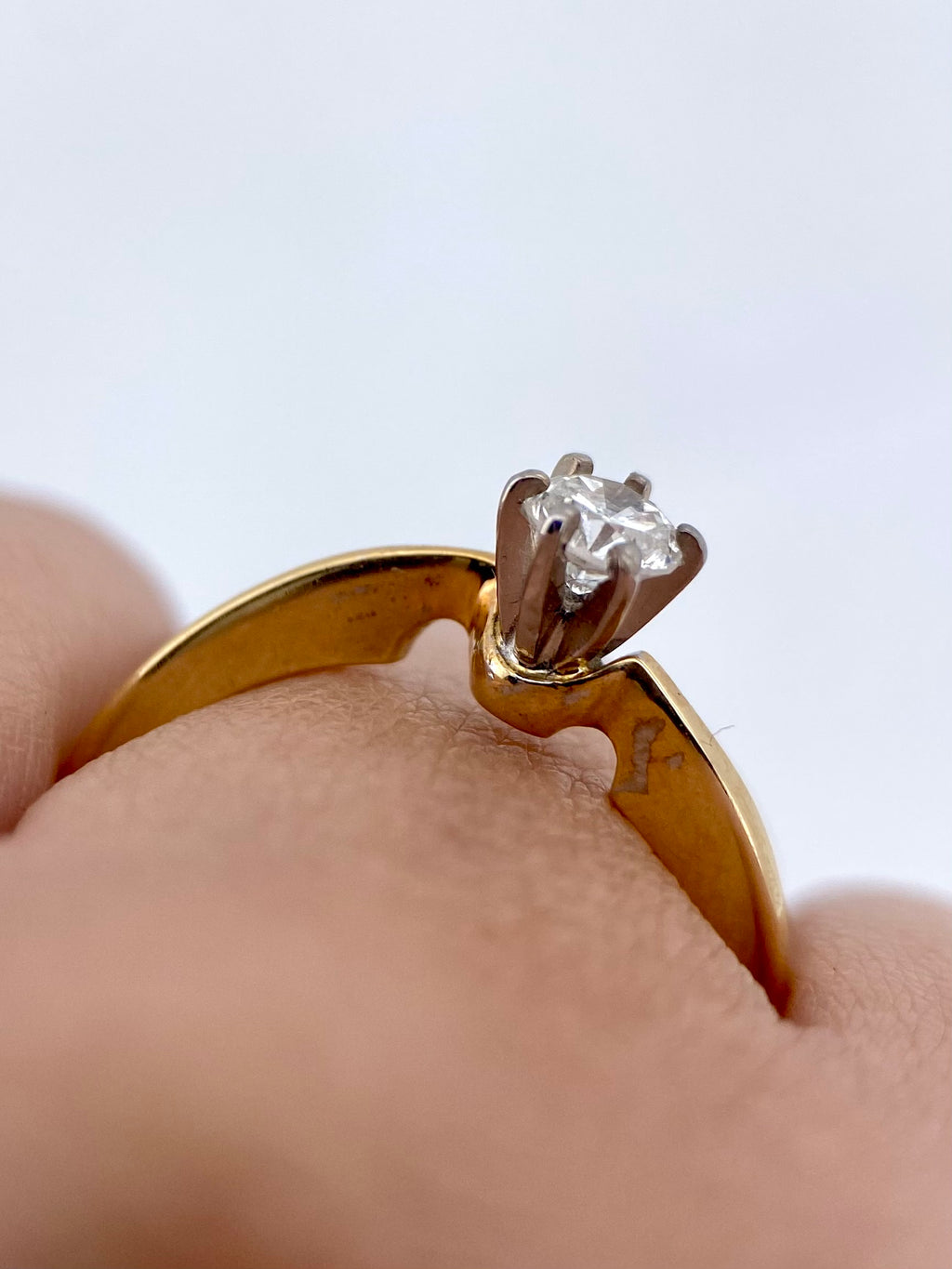 Oro Amarillo 14k Redondo 0.23ct de Diamante Natural                              Anillo Compromiso OF1778