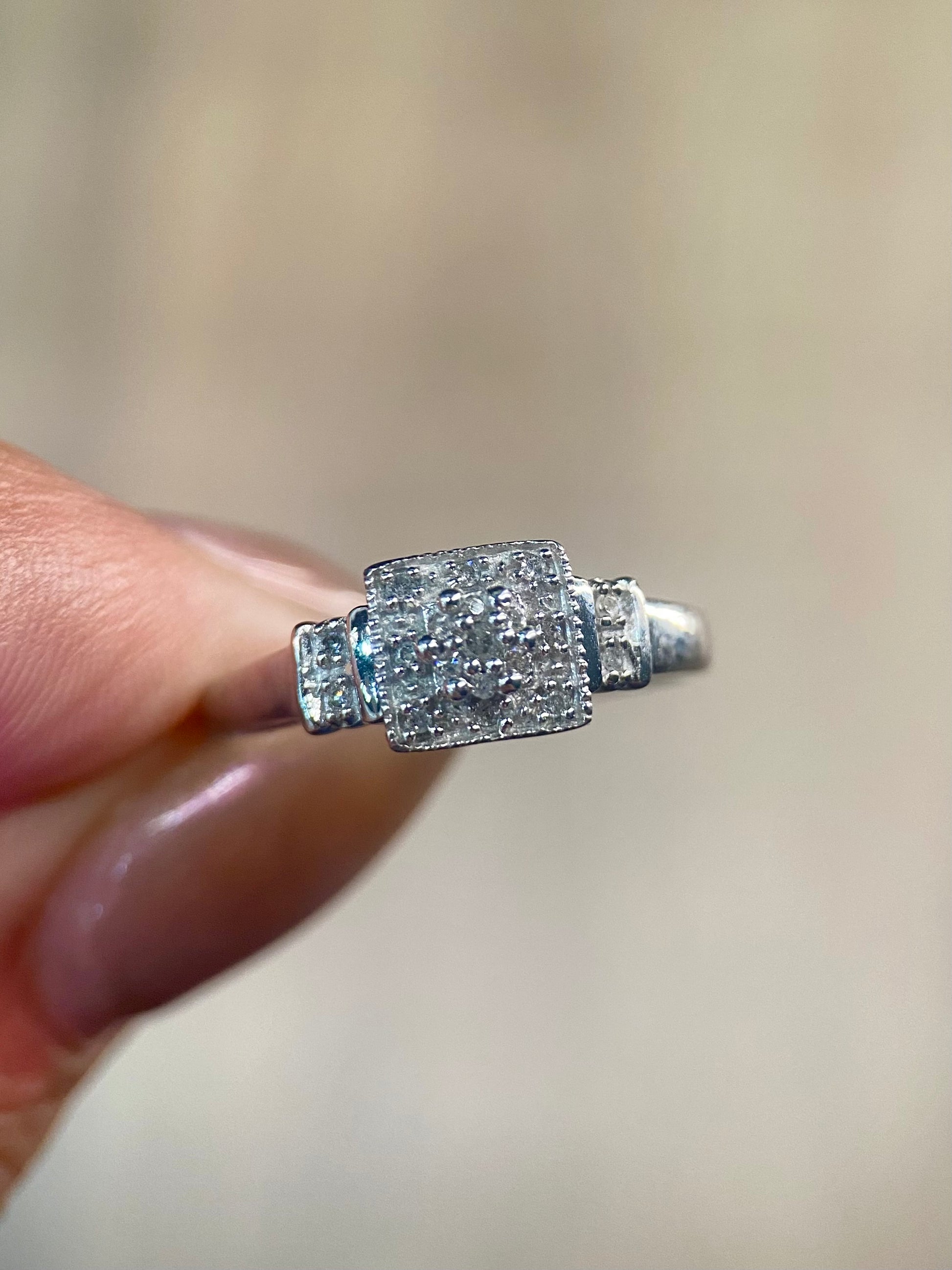 Oro Blanco 14k Princess 0.20ct de Diamantes Naturales                            Anillo Compromiso OF1418