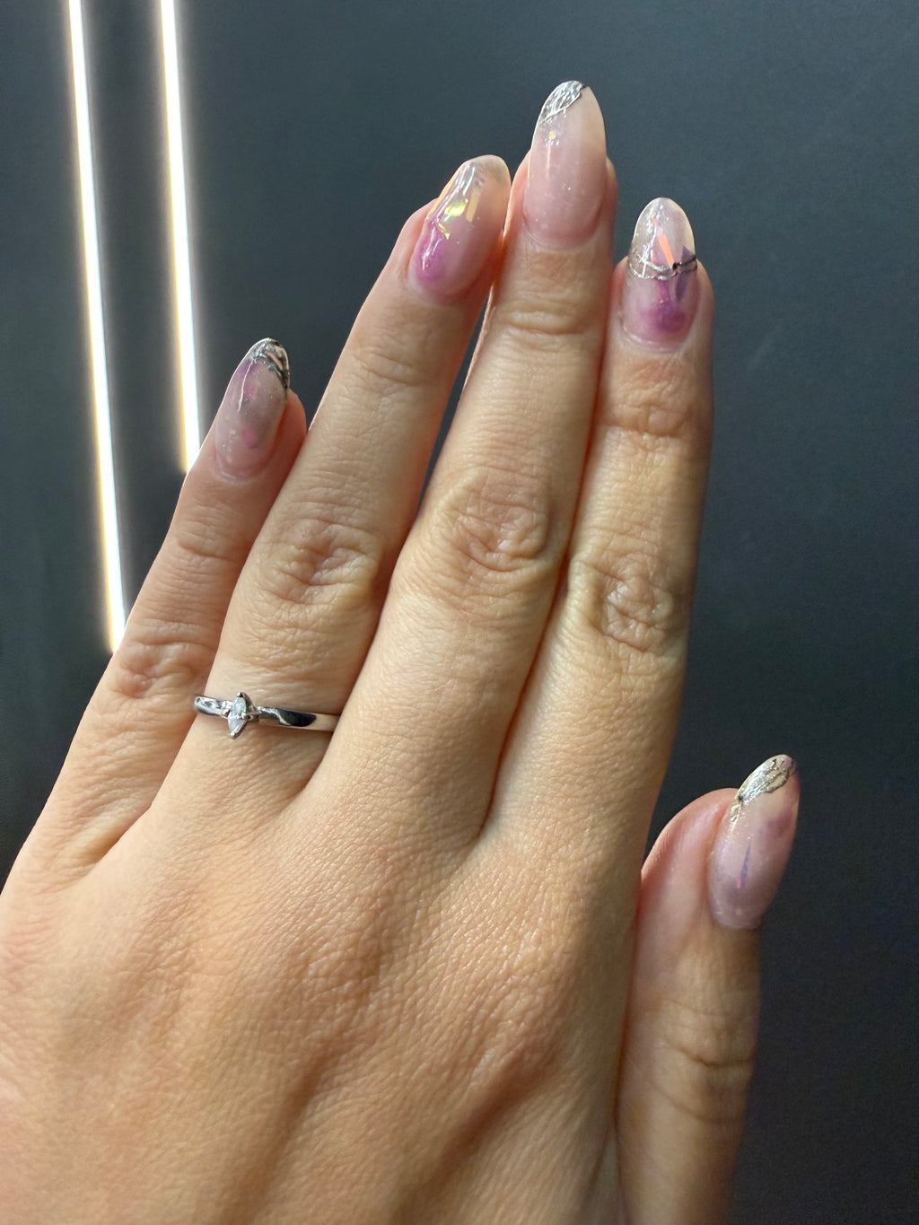 Oro Blanco 14k Marquise 0.07ct de Diamante Natural                                               Anillo Compromiso OF2002