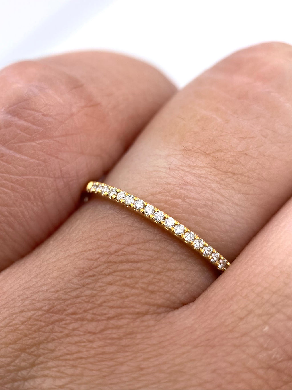 Churumbela Redonda 0.15ct Oro 14k Amarillo.            OF2349