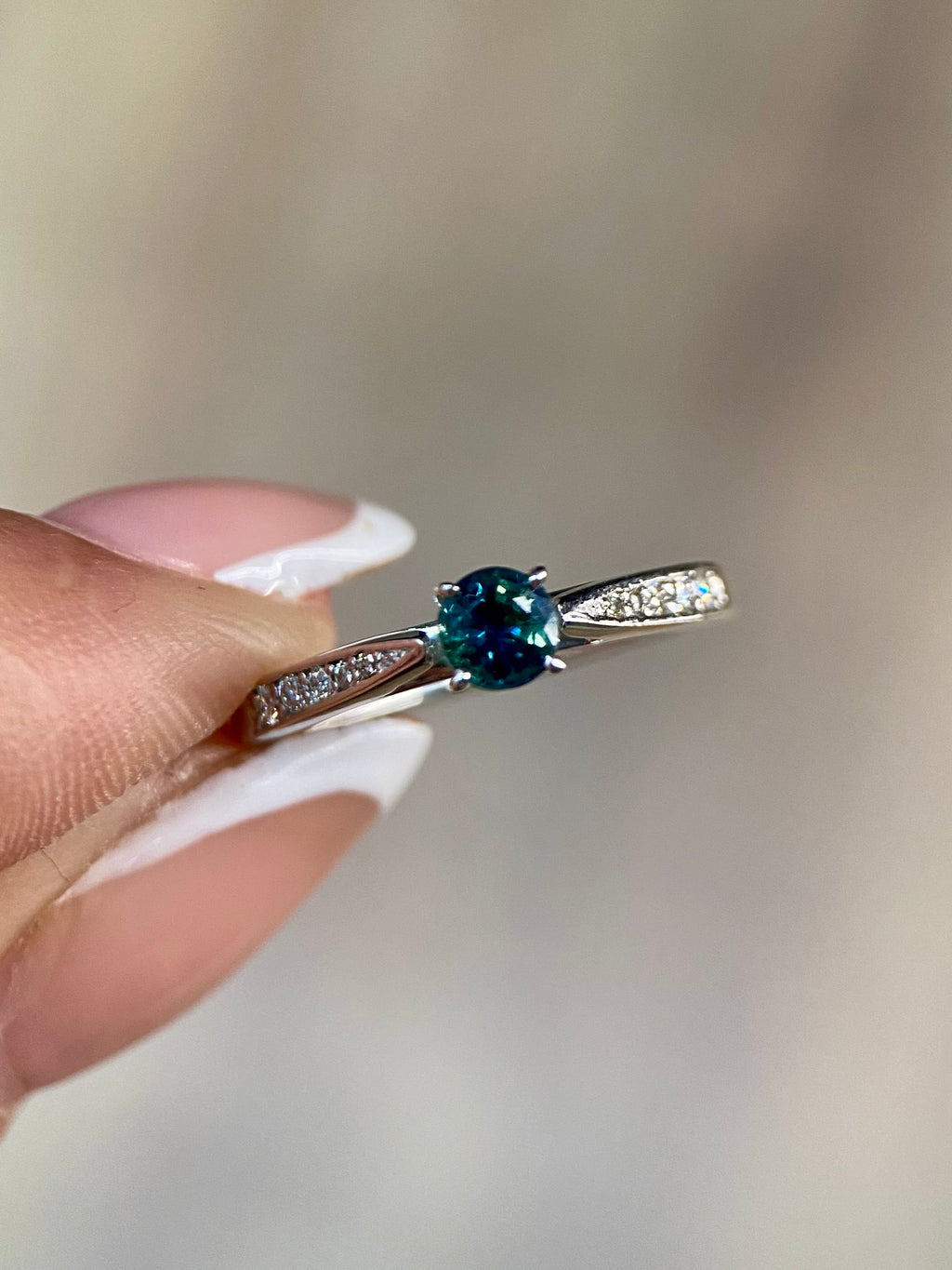 Oro Blanco 14k Redondo 0.24ct Blue+ 0.10ct Lde Diamantes Naturales                             Anillo Compromiso OF2309