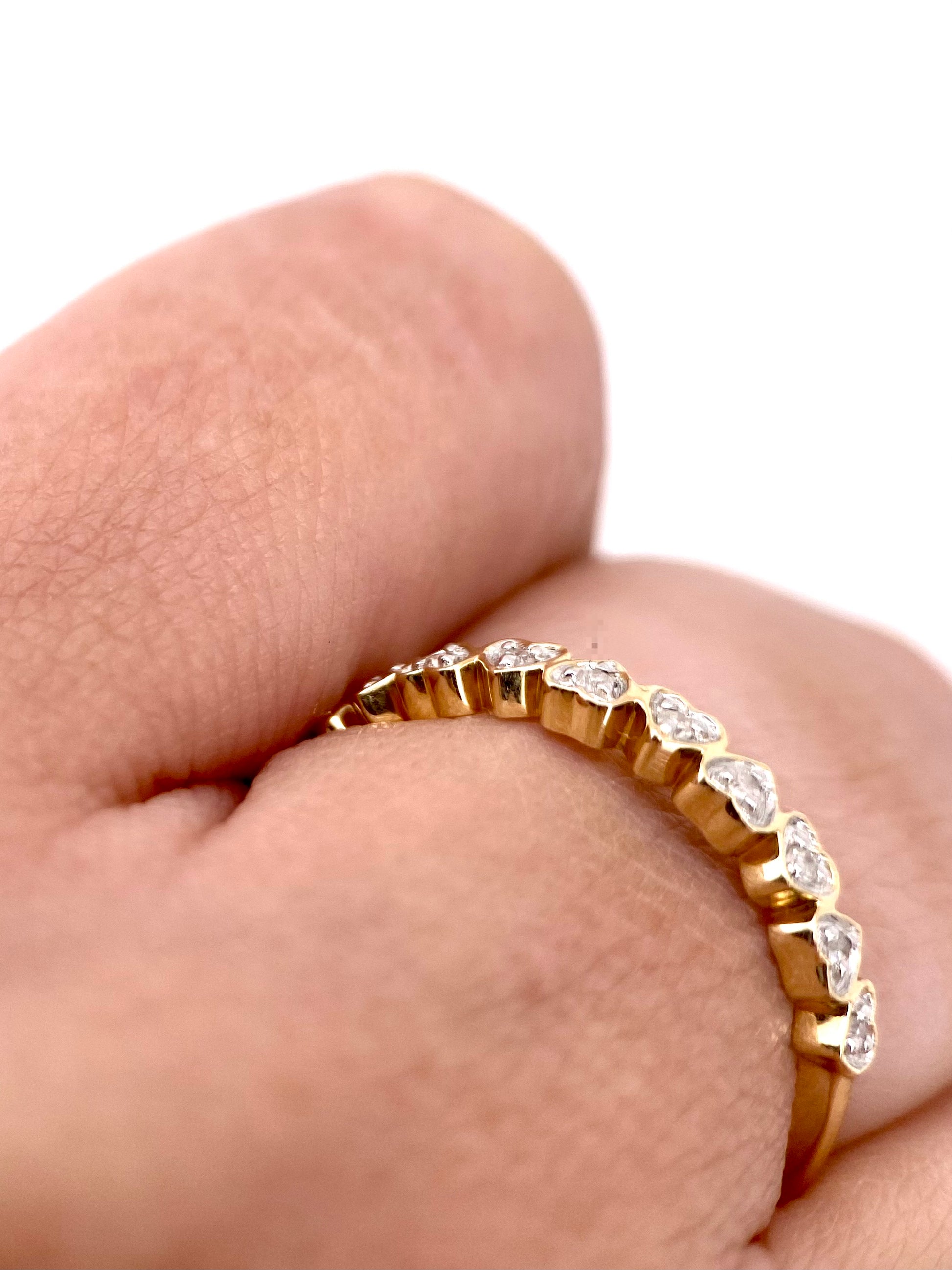 Churumbela con Diamantes Naturales Redondos con bisel Corazón 0.12ct Oro 14k Amarillo.            OF2316