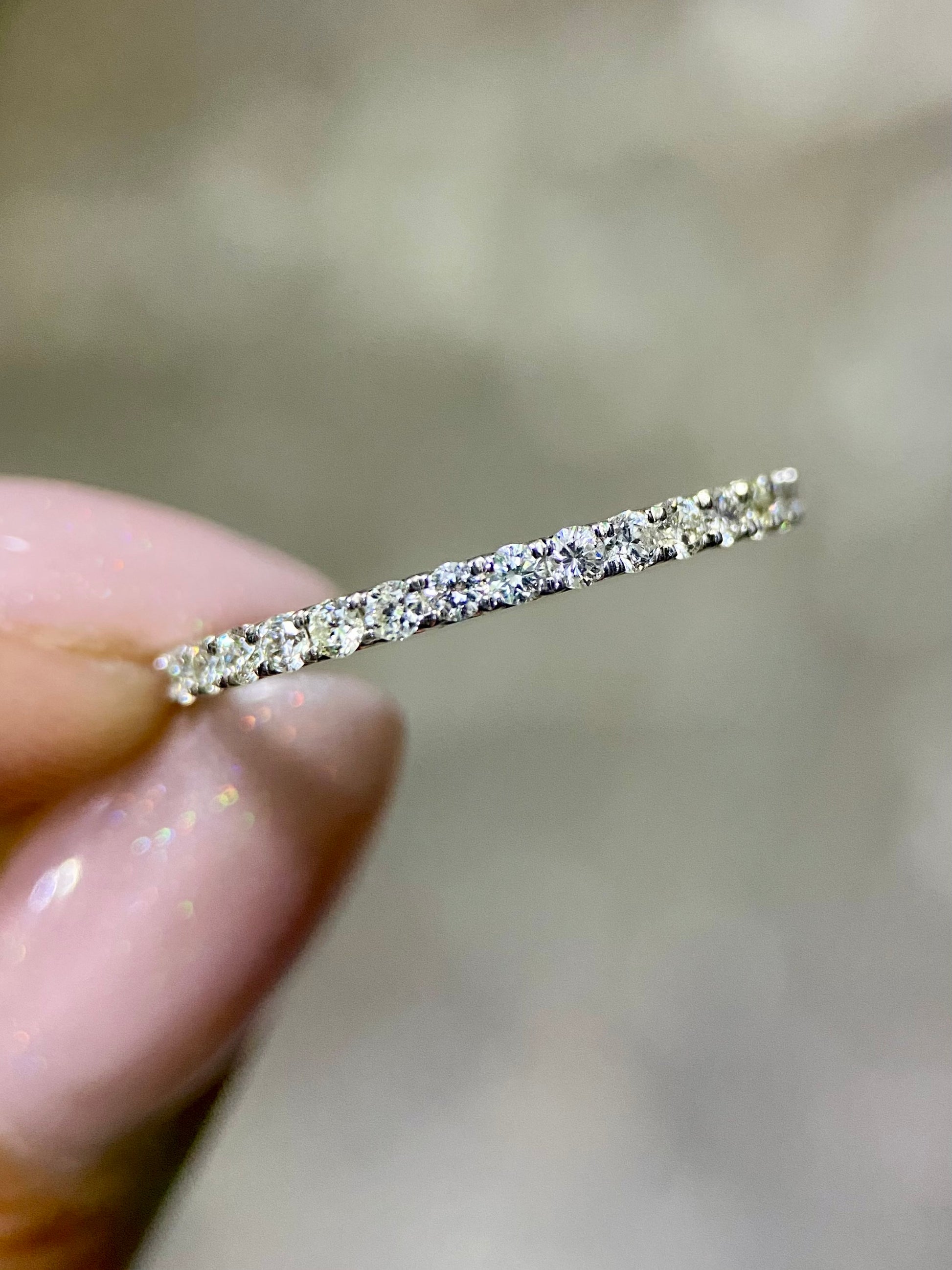 Churumbela 0.35ct Oro 14k Blanco.            OF2361