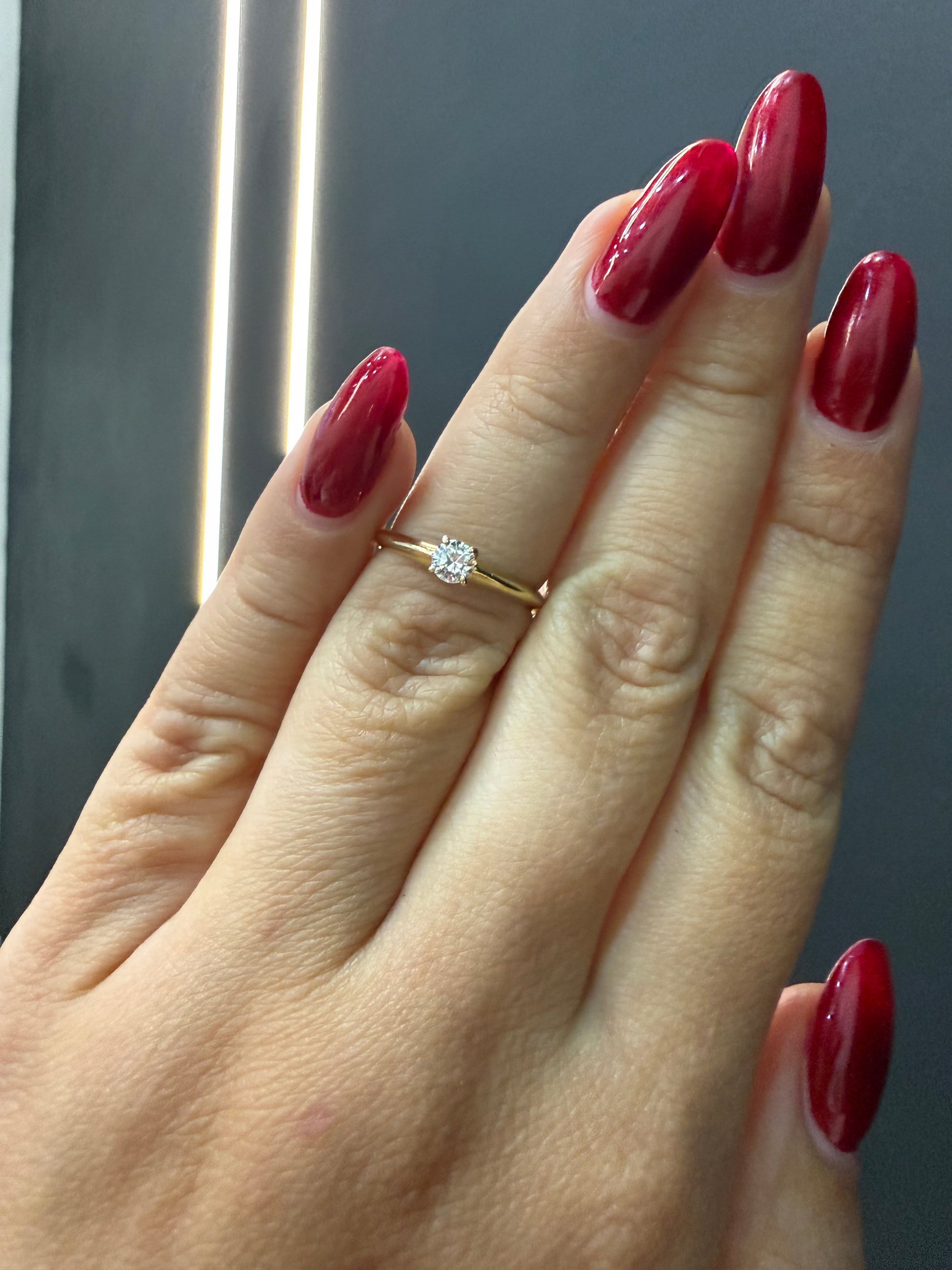 Oro Amarillo 14k Redondo 0.18ct de Diamante Natural                              Anillo Compromiso OF1991